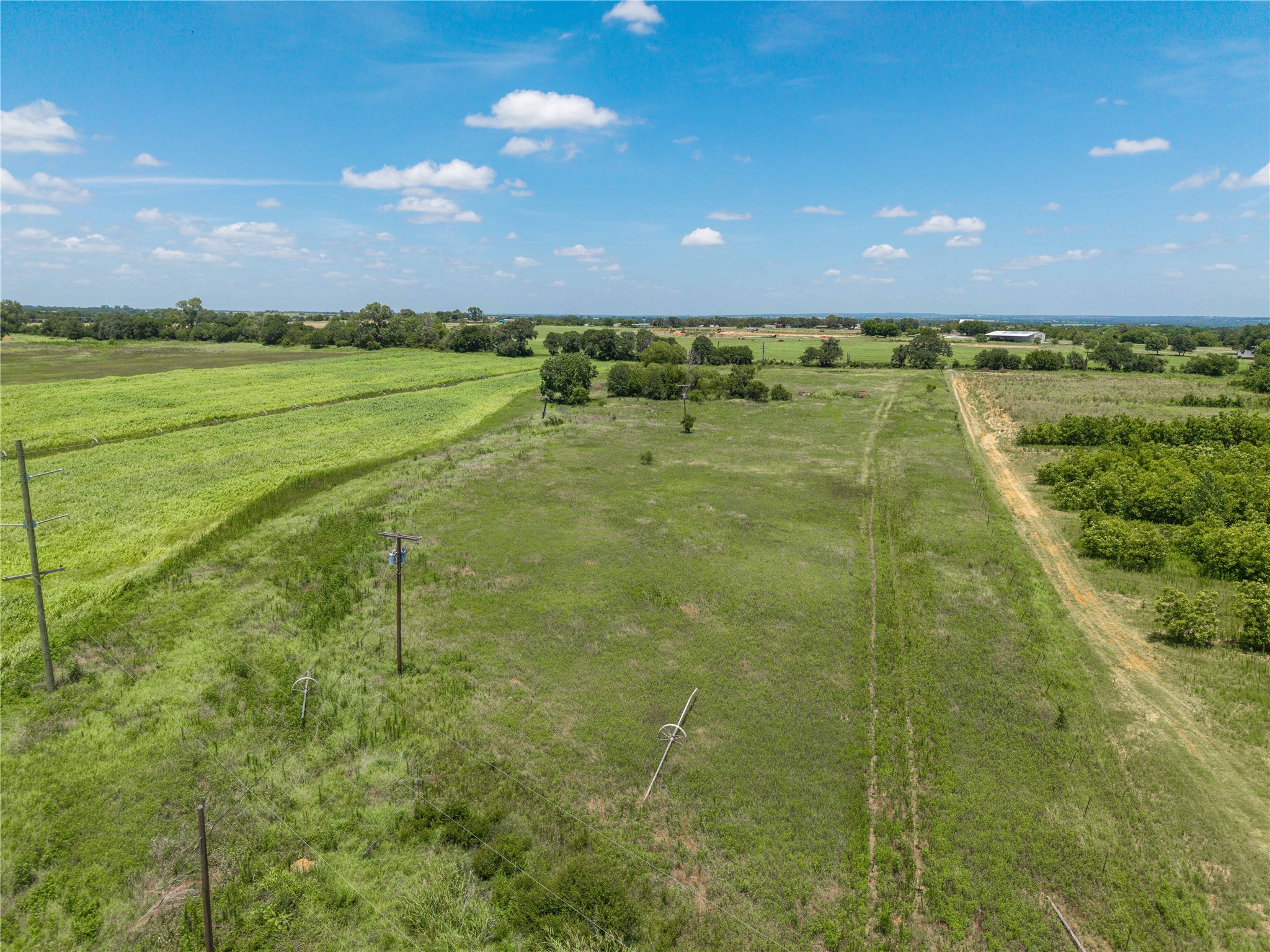 25.495 Acres Hwy 6 West