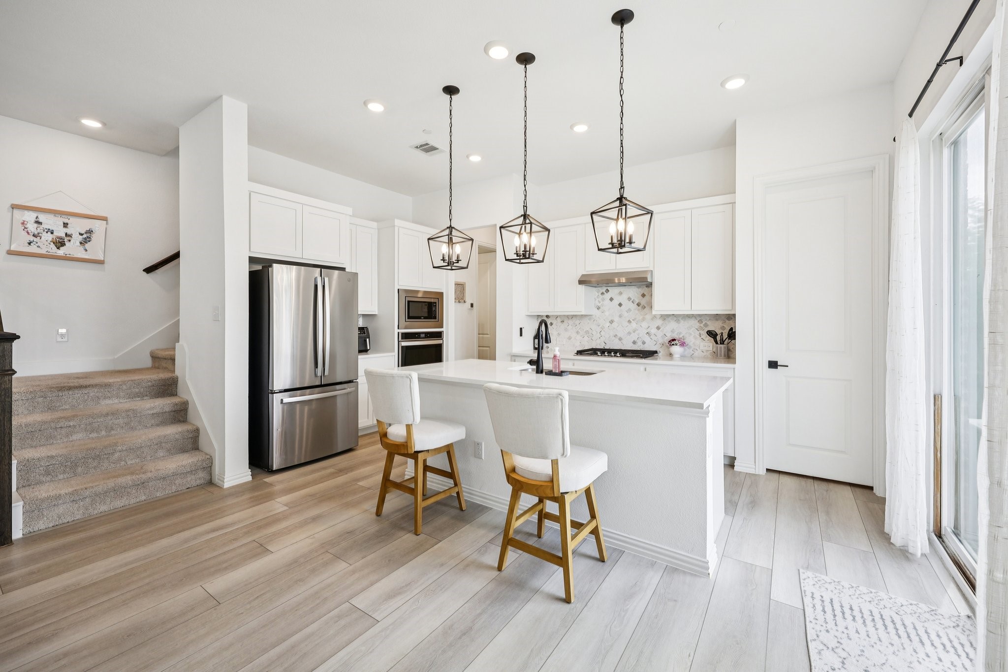 6201 Queens Path