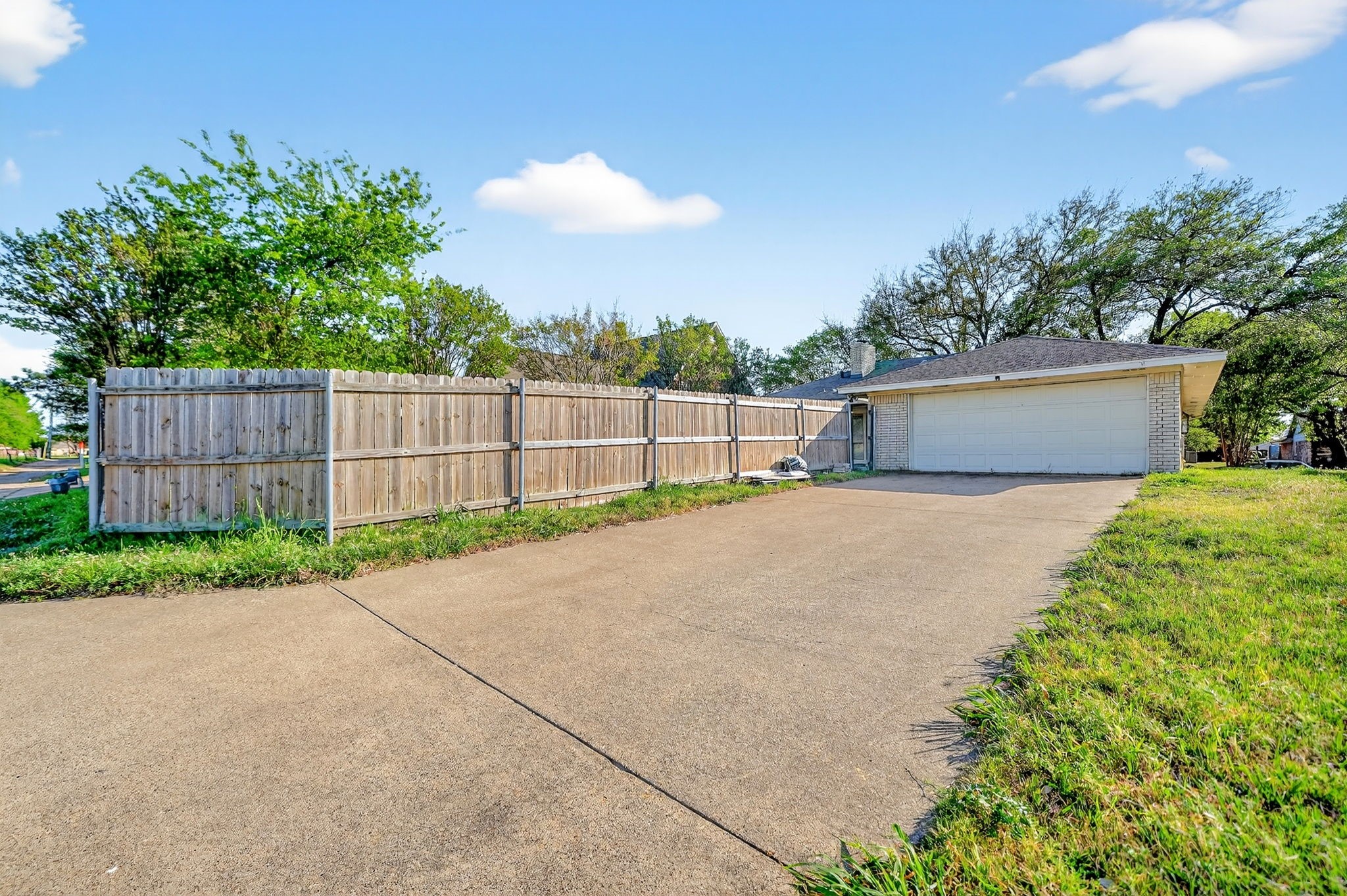 1002 Meridith Drive