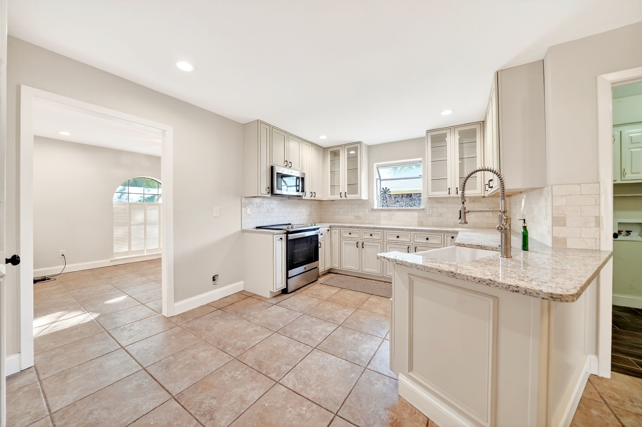 1002 Meridith Drive
