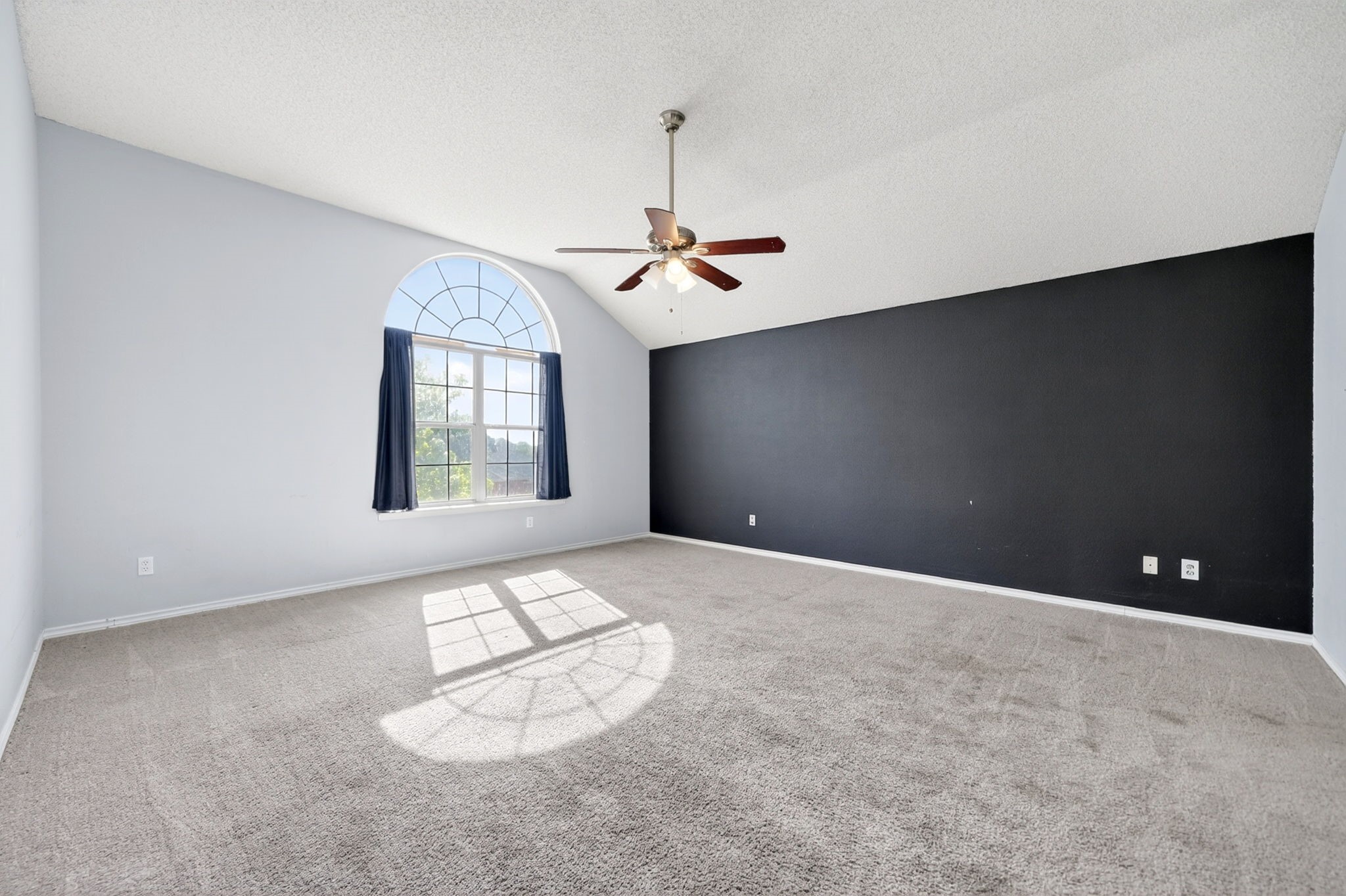 1110 Hall Drive