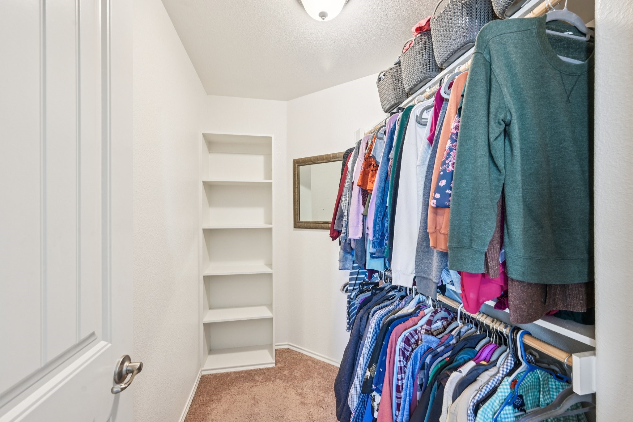 1225 Honeywood Lane