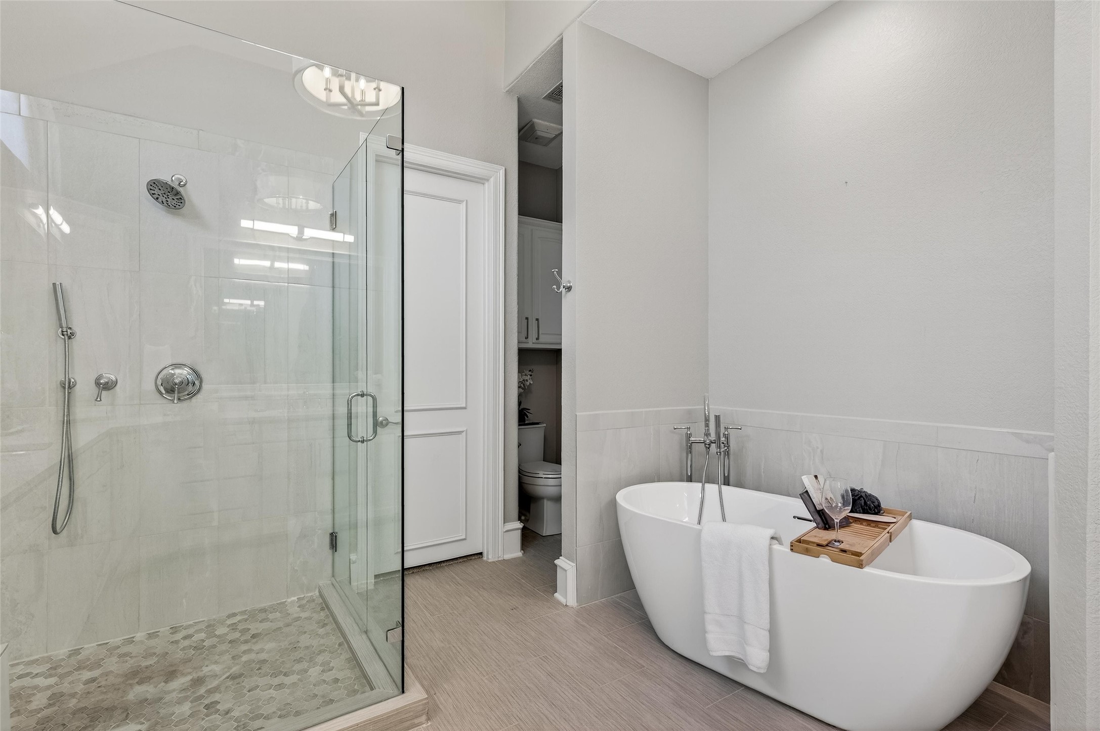 1106 Waterfall Drive