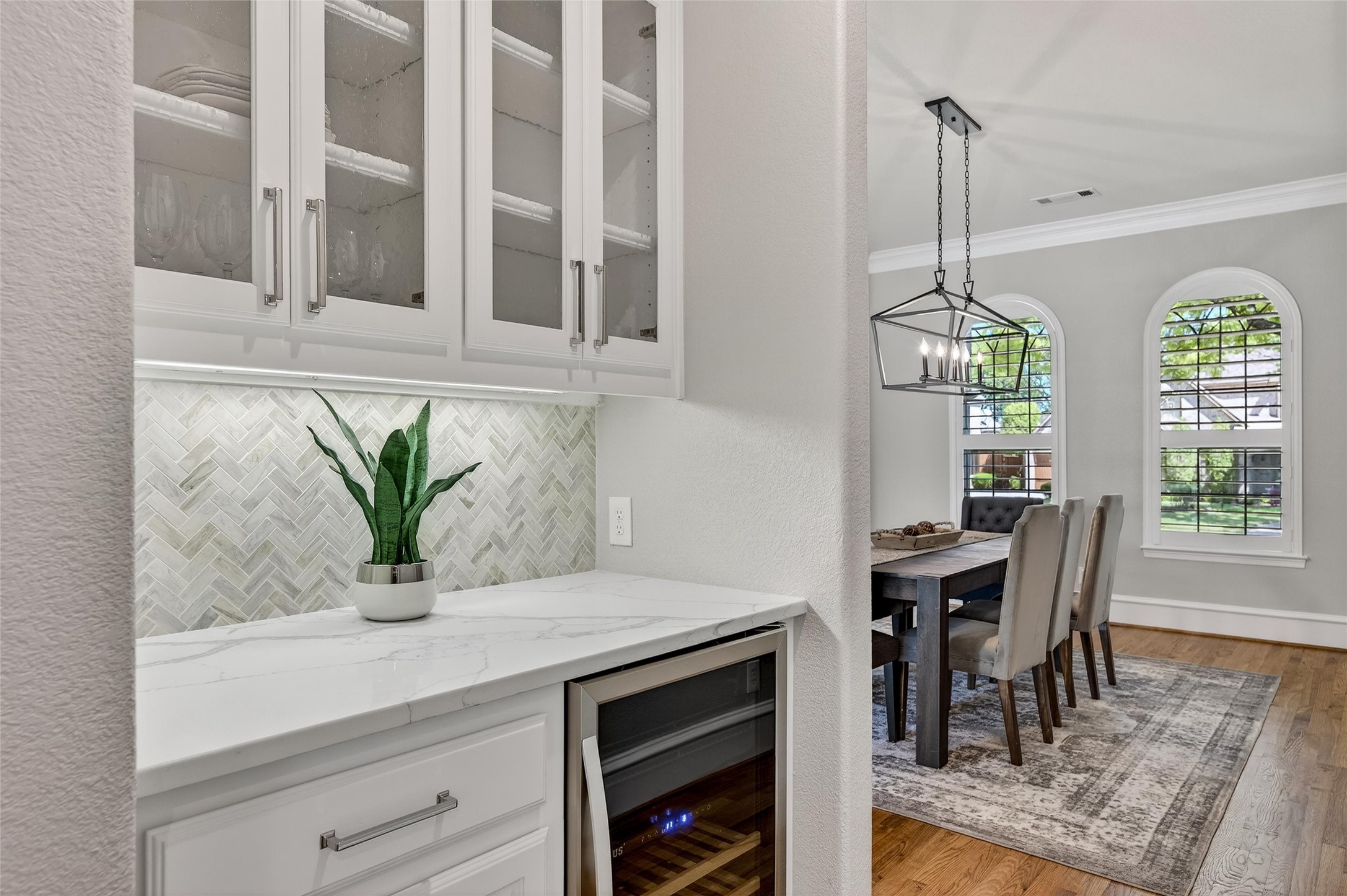 1106 Waterfall Drive