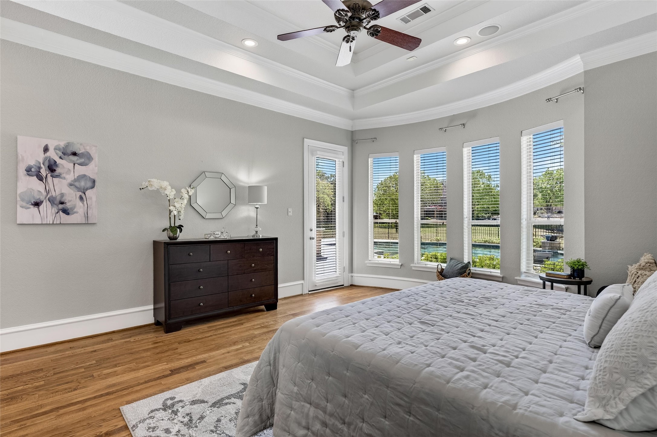 1106 Waterfall Drive