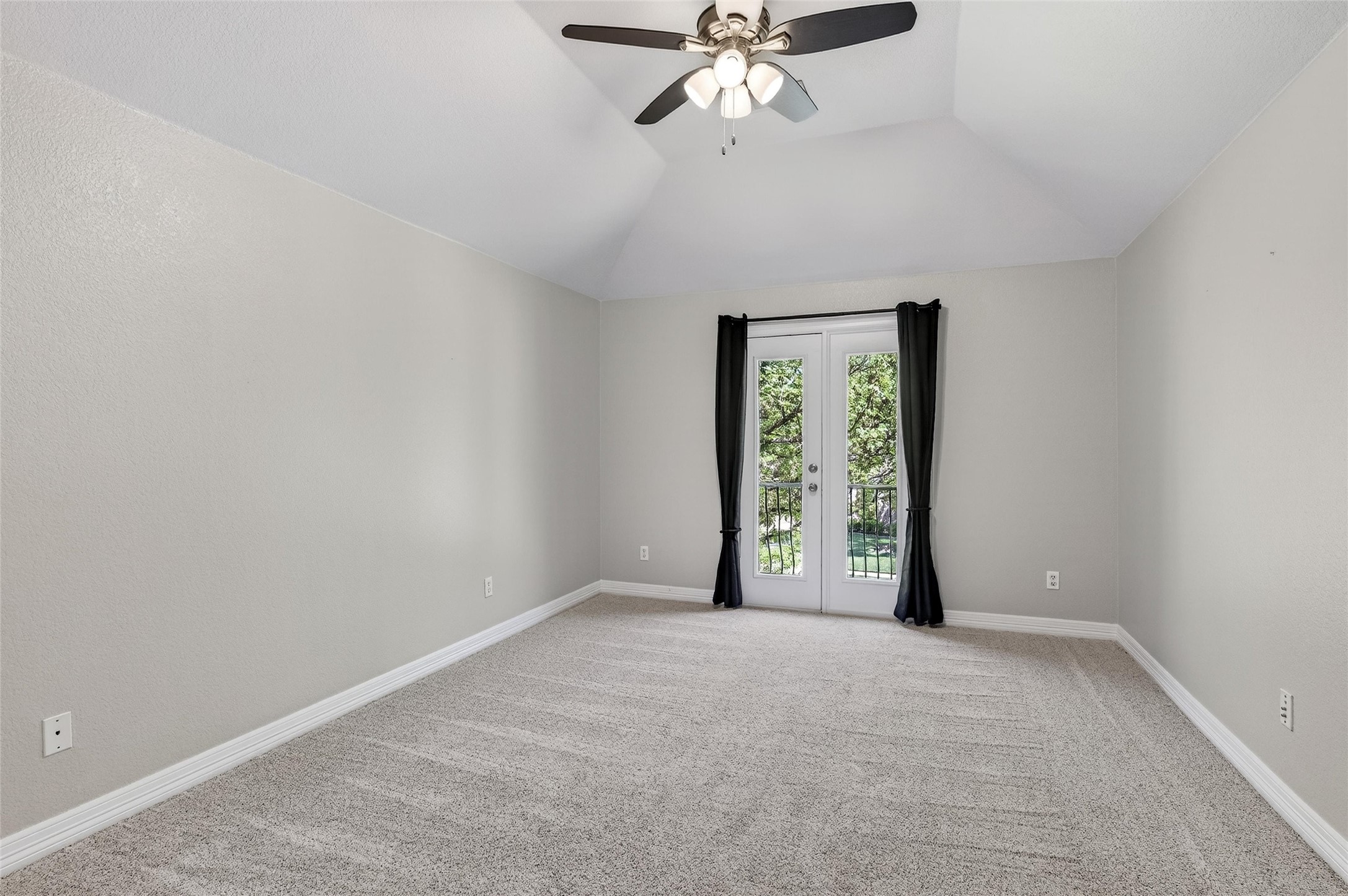 1106 Waterfall Drive