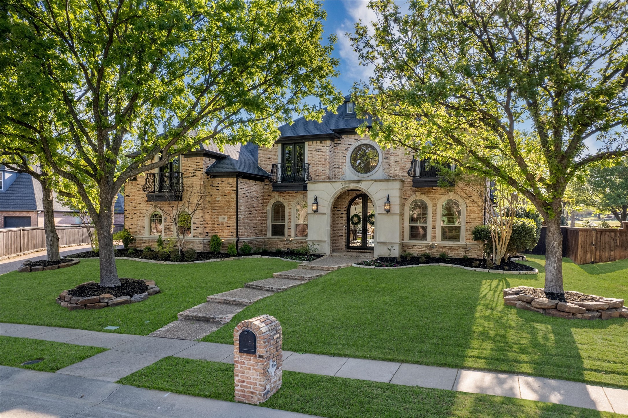 1106 Waterfall Drive
