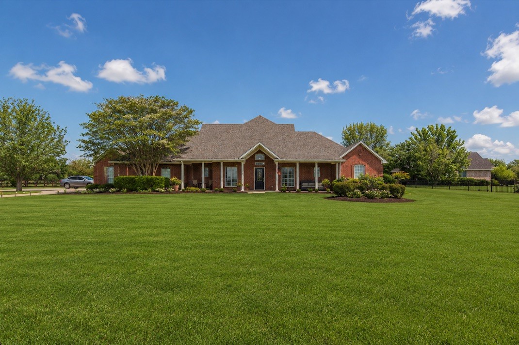 15 Trailridge Drive