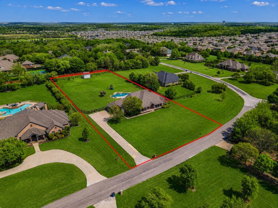 15 Trailridge Drive