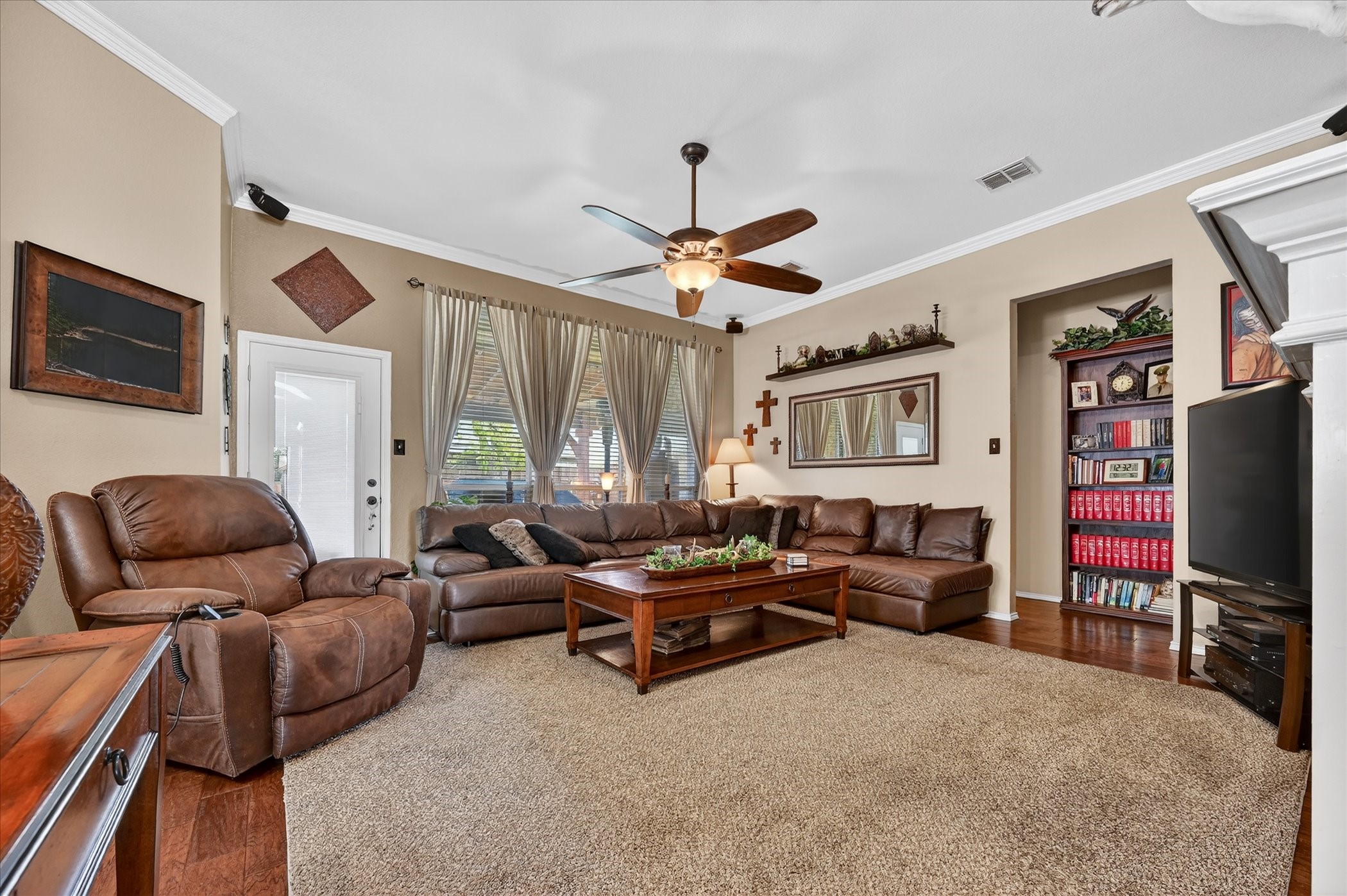3025 Avery Lane