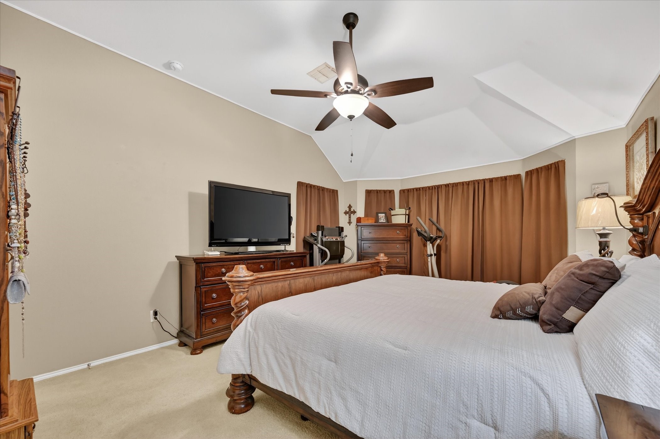 3025 Avery Lane