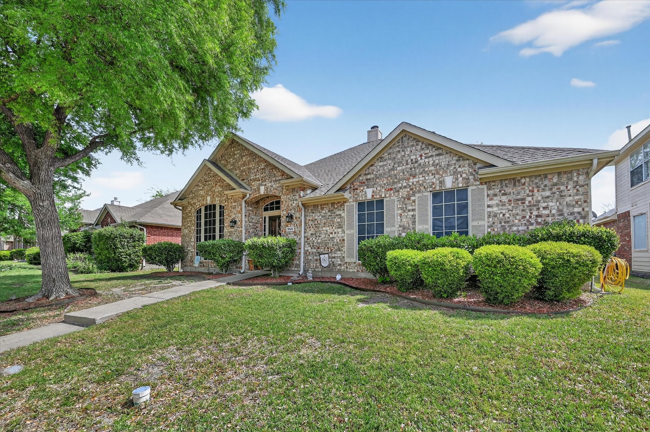 3025 Avery Lane
