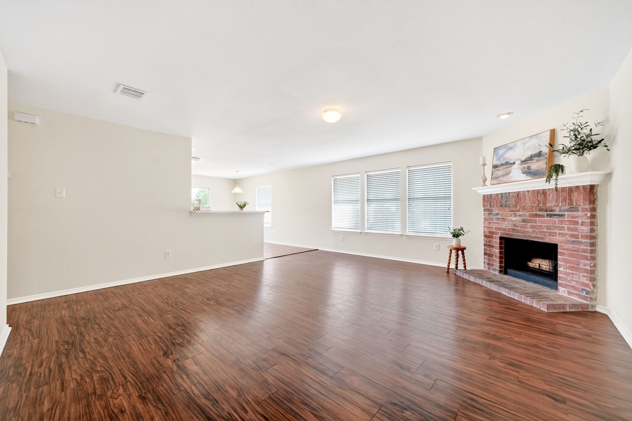 2800 Arbury Drive