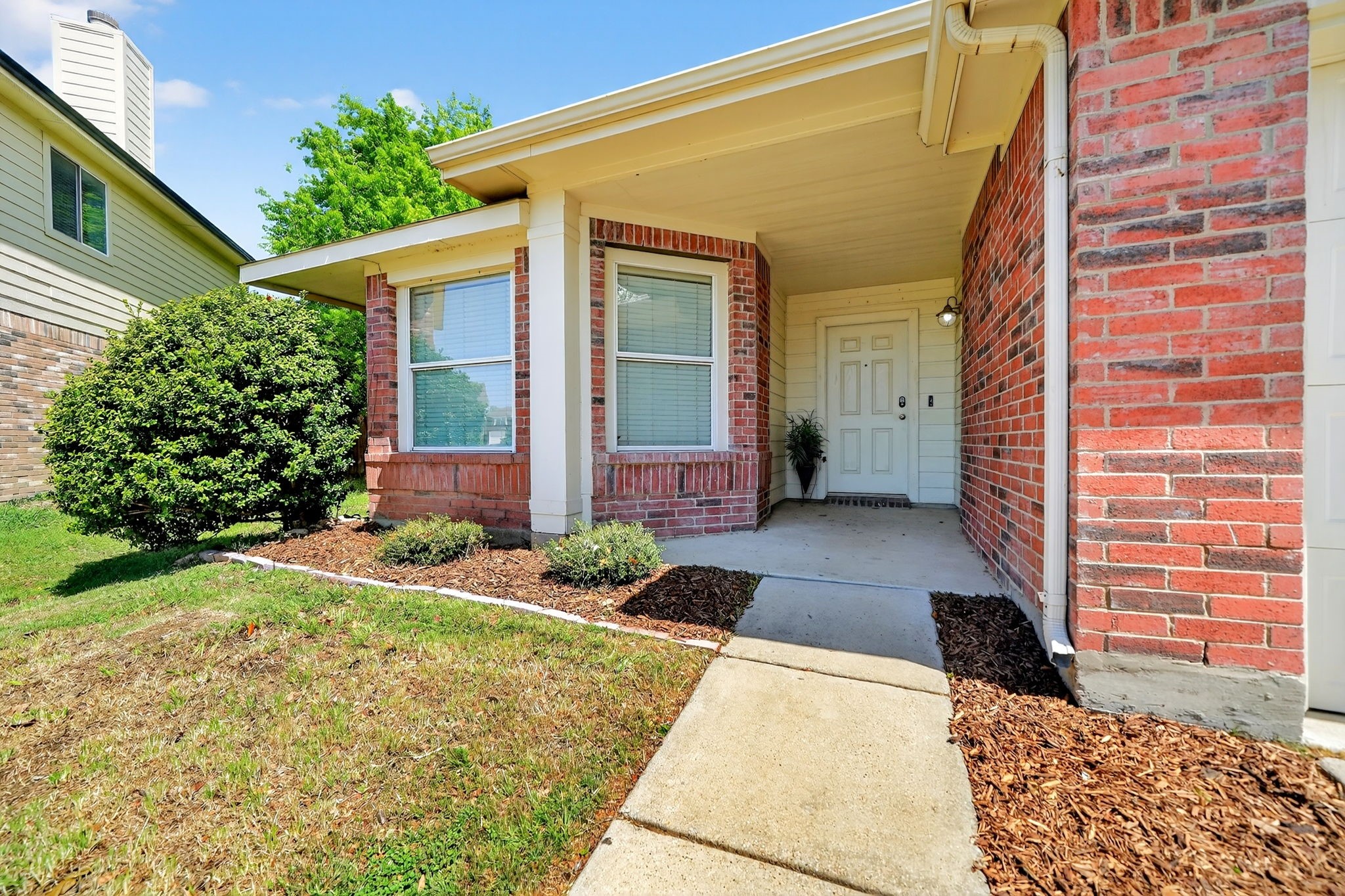 2800 Arbury Drive