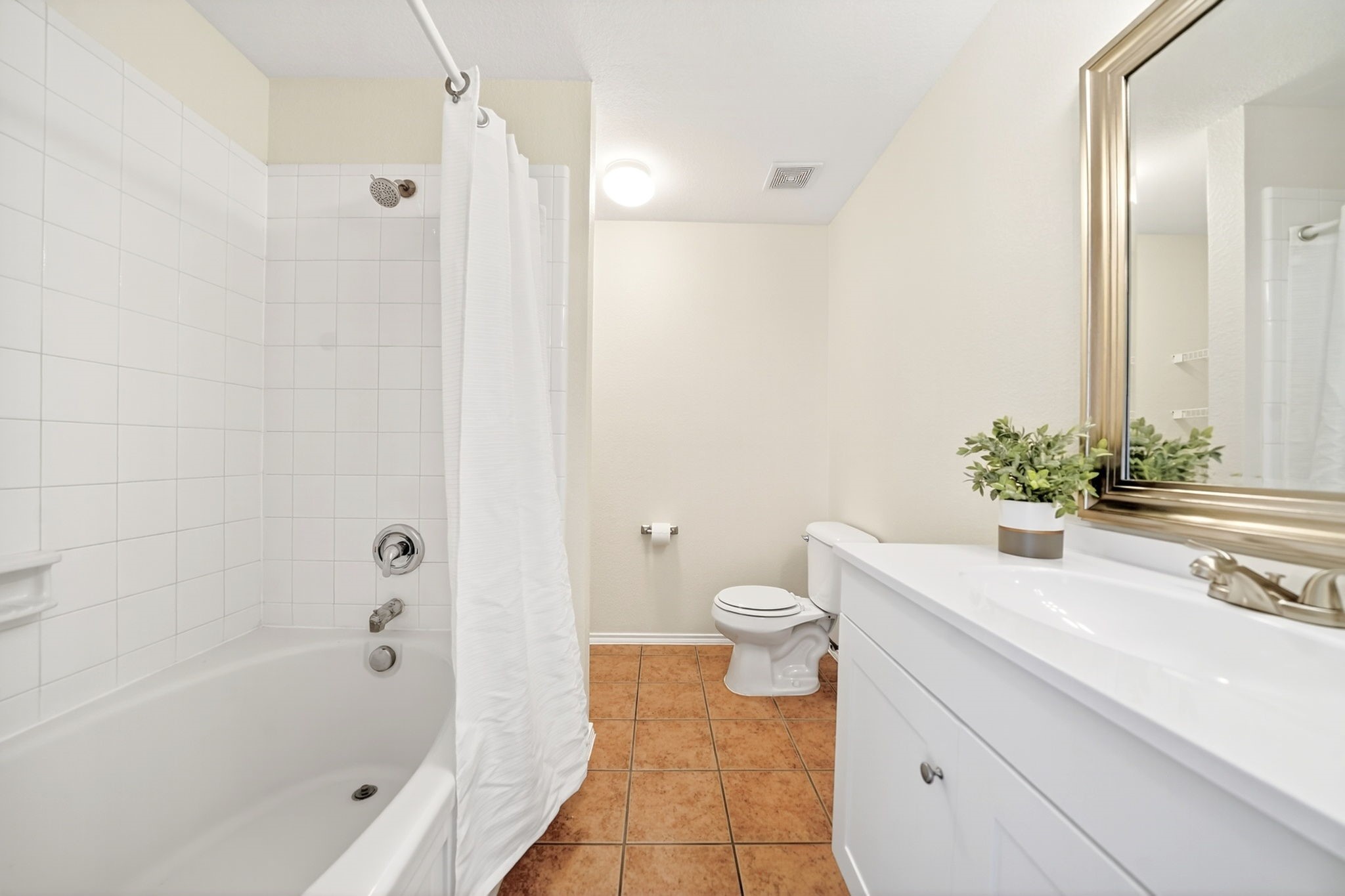 2800 Arbury Drive