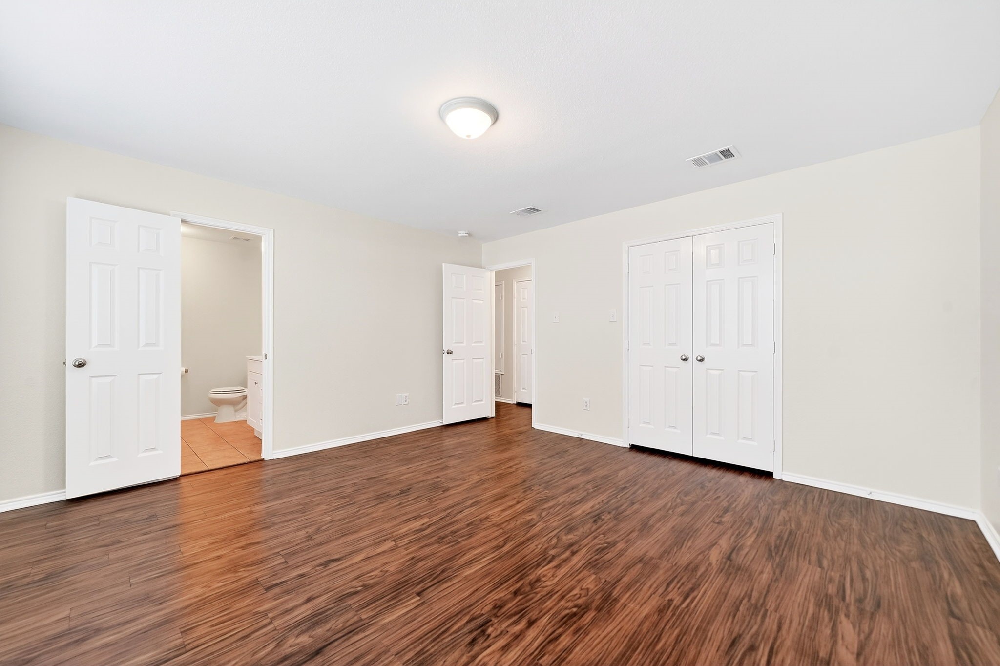 2800 Arbury Drive