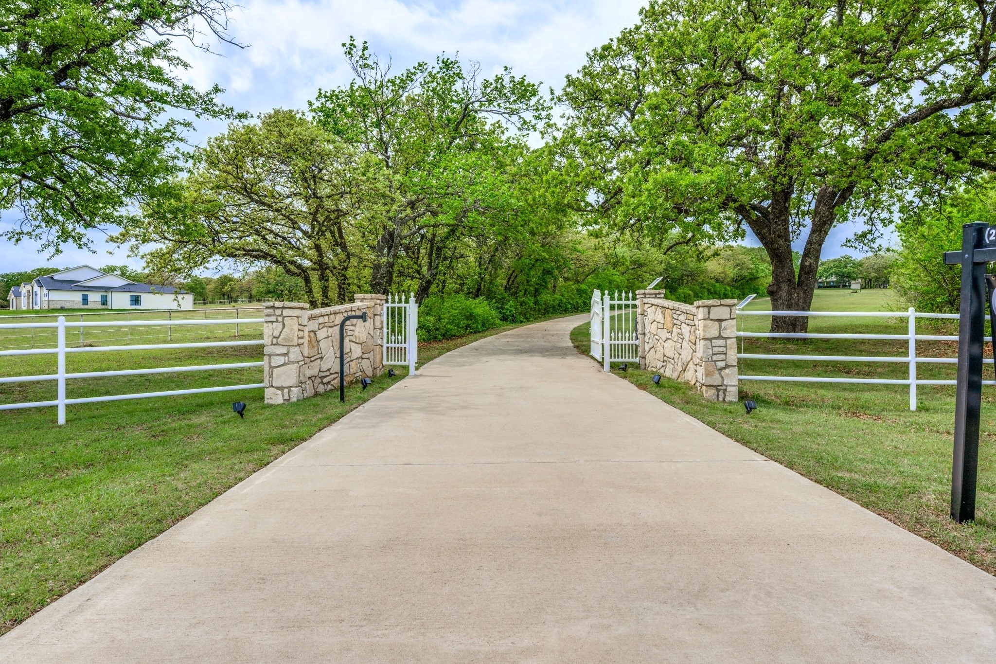 10501 County Road 1016