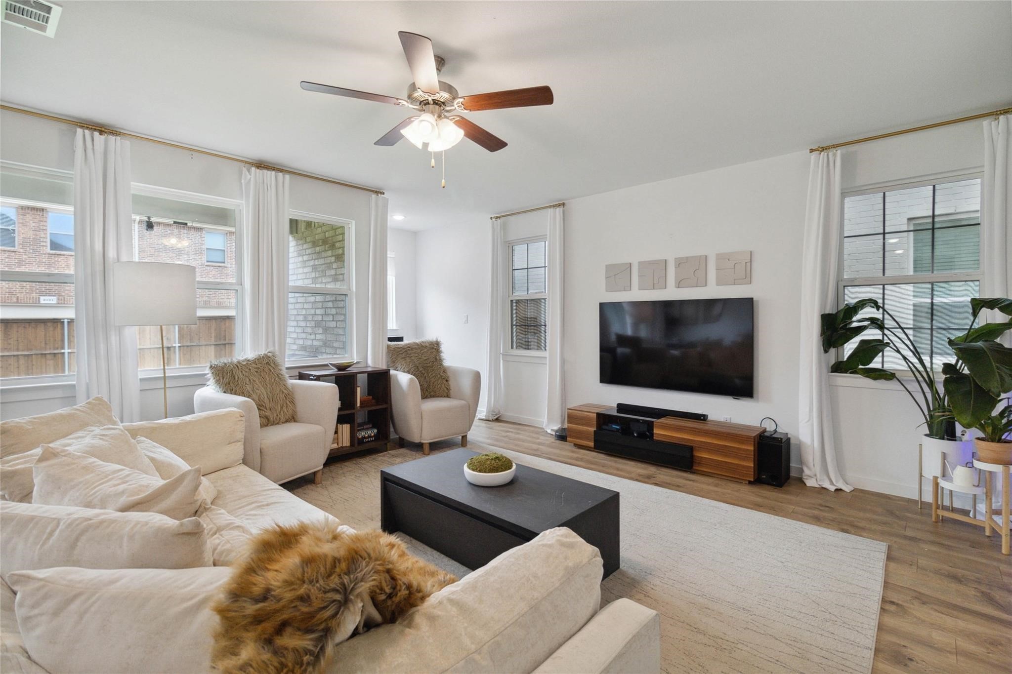 2036 Dove Creek Lane