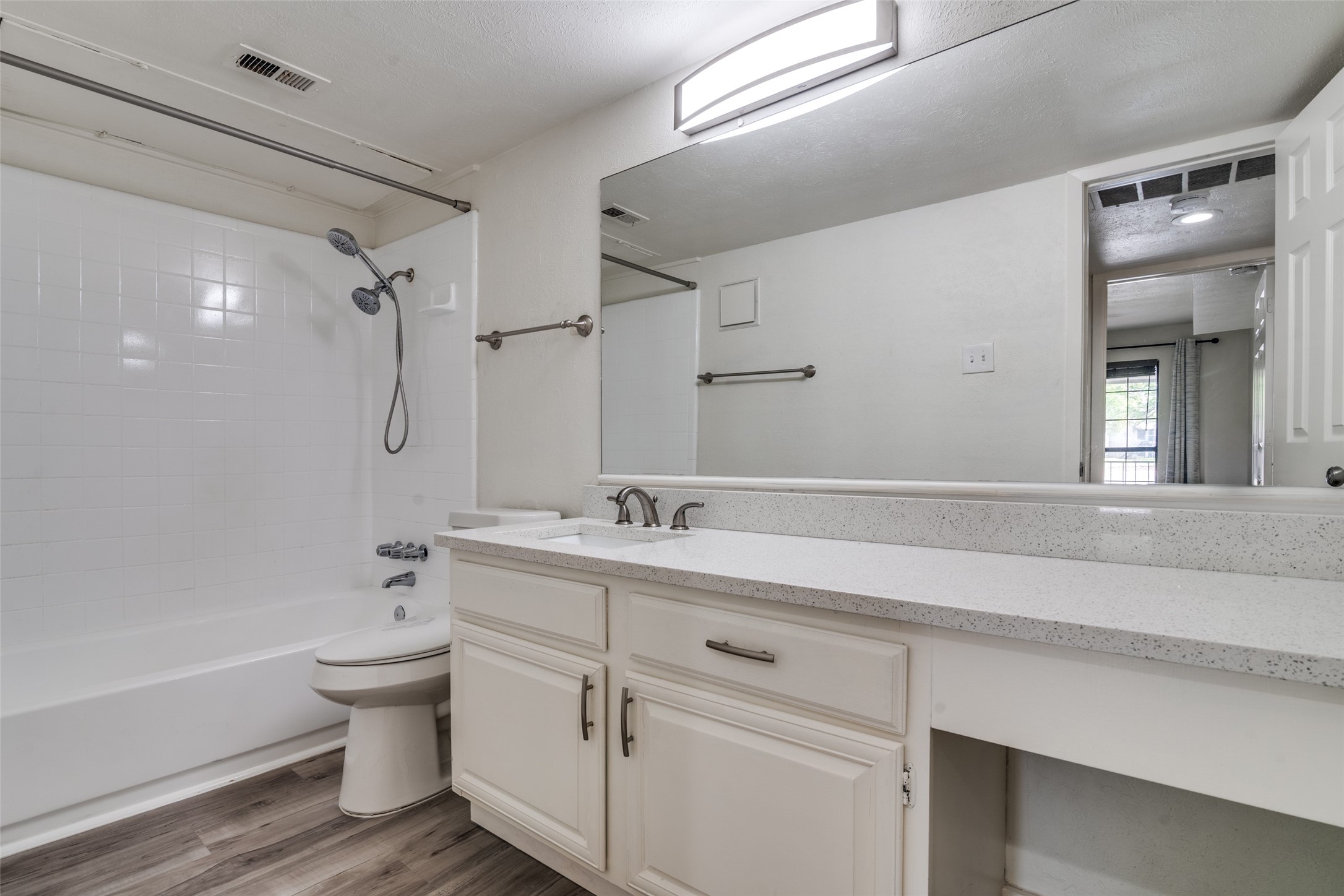 4602 Chaha Road 207