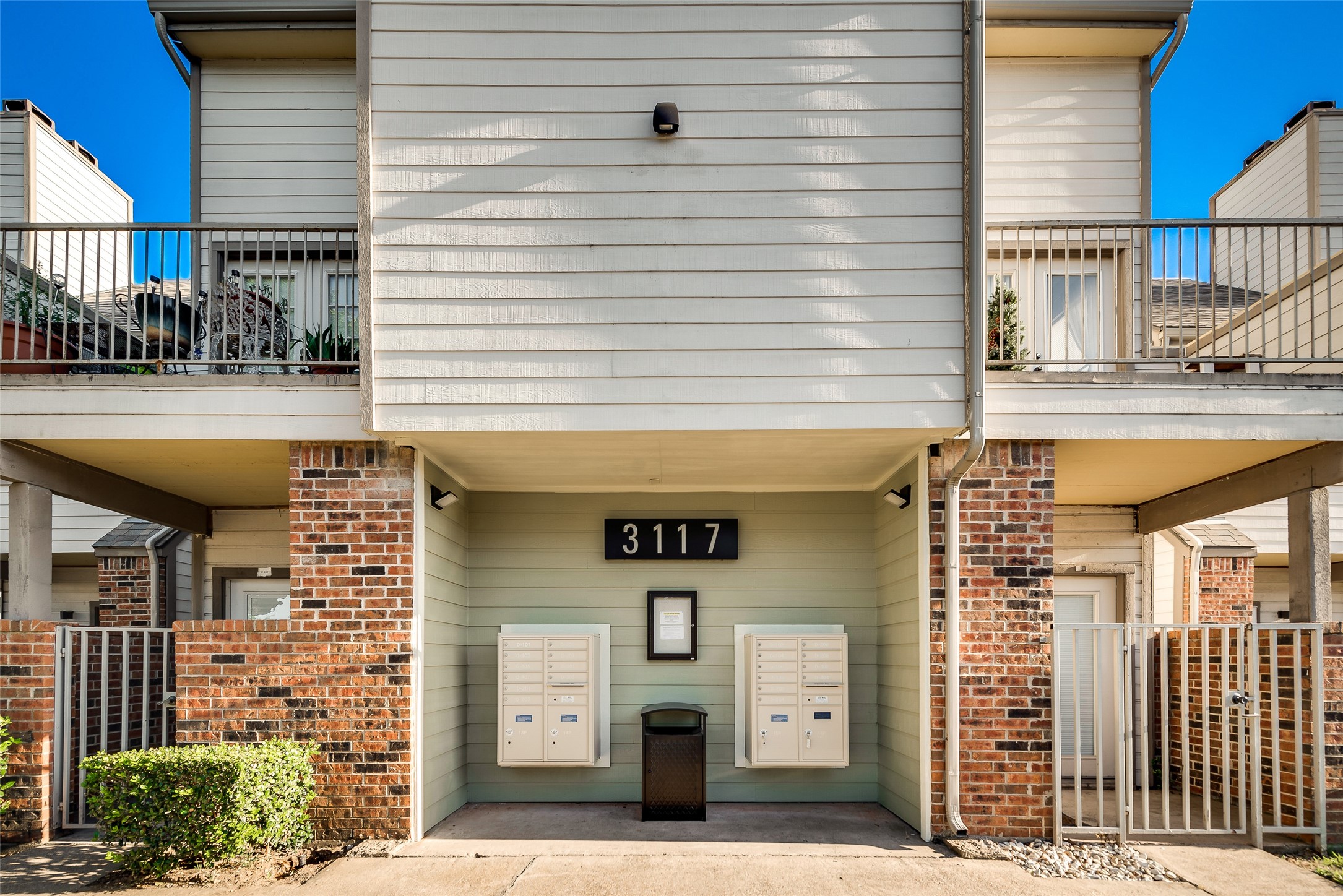 3117 Sondra Drive 101
