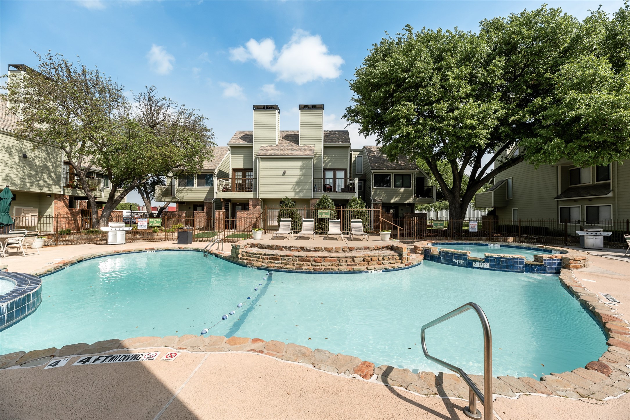 3117 Sondra Drive 101