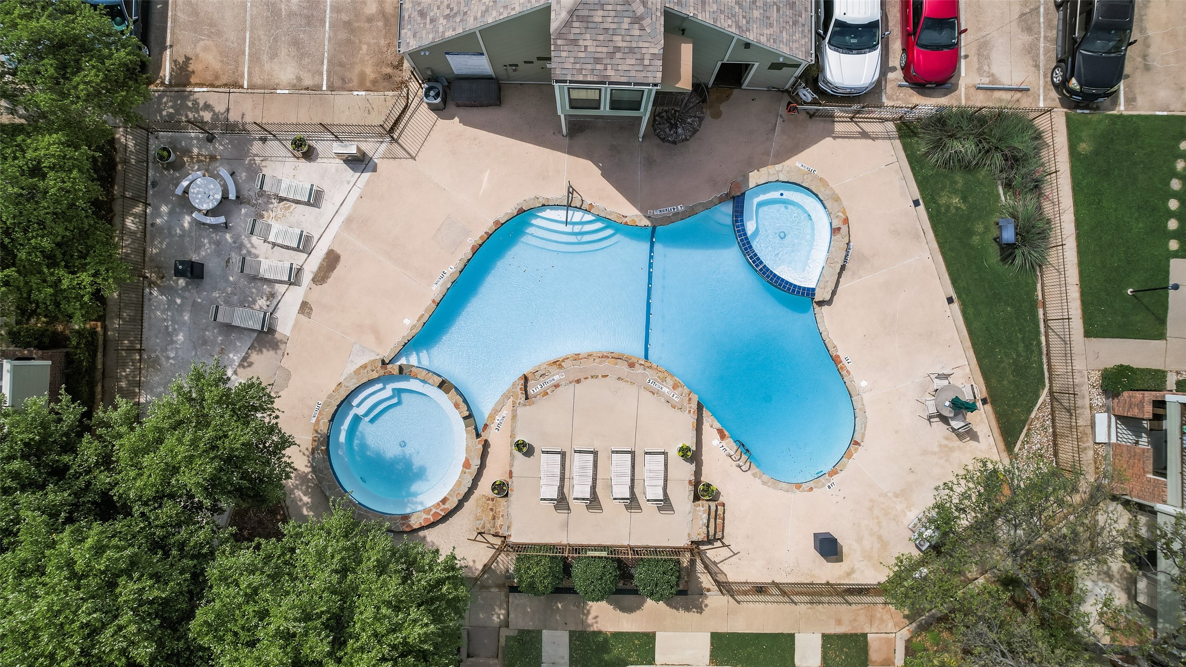 3117 Sondra Drive 101