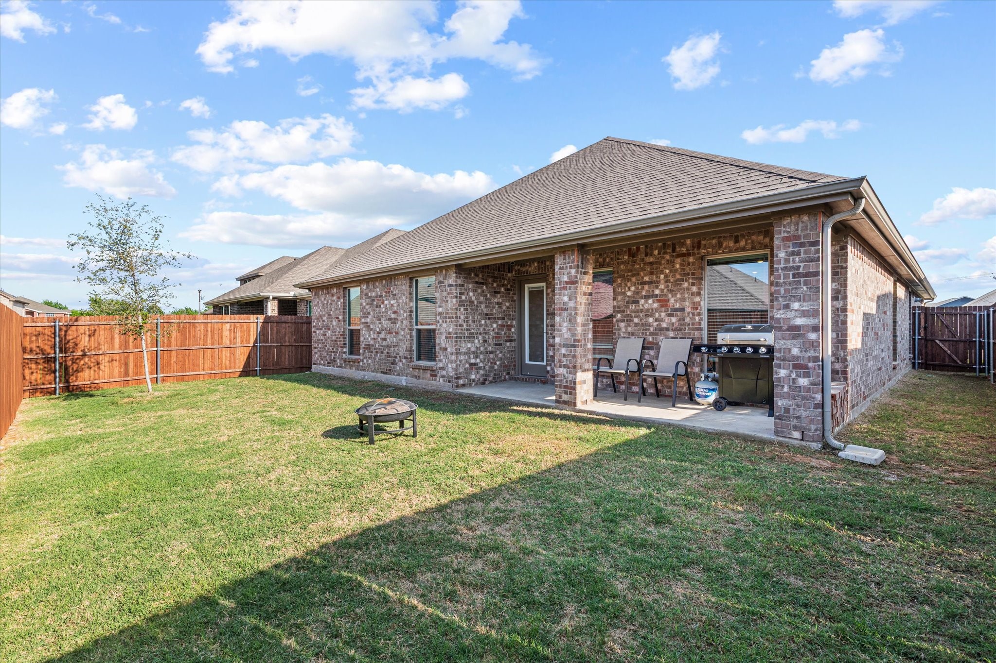 8133 Danny Scarth Lane