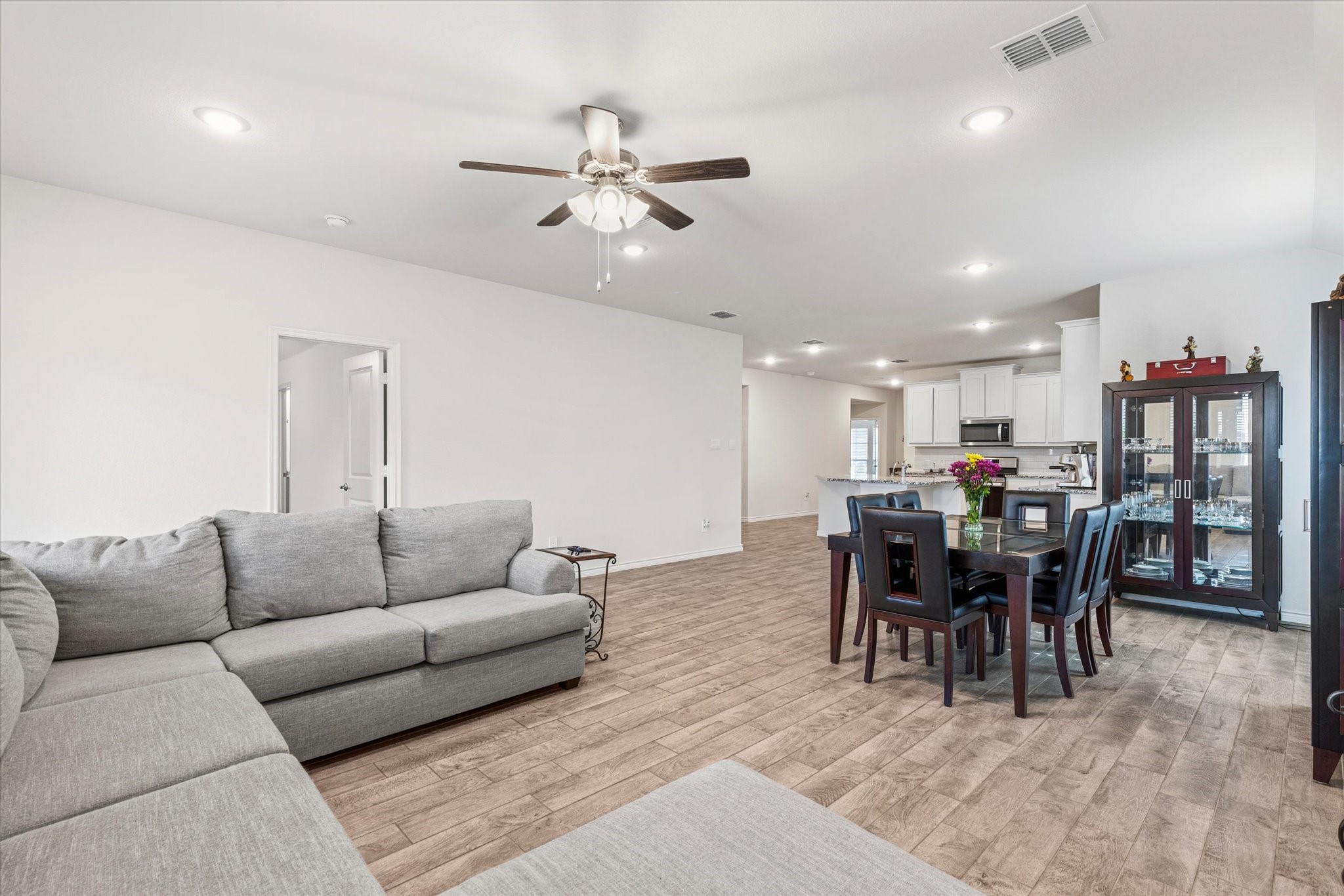 8133 Danny Scarth Lane