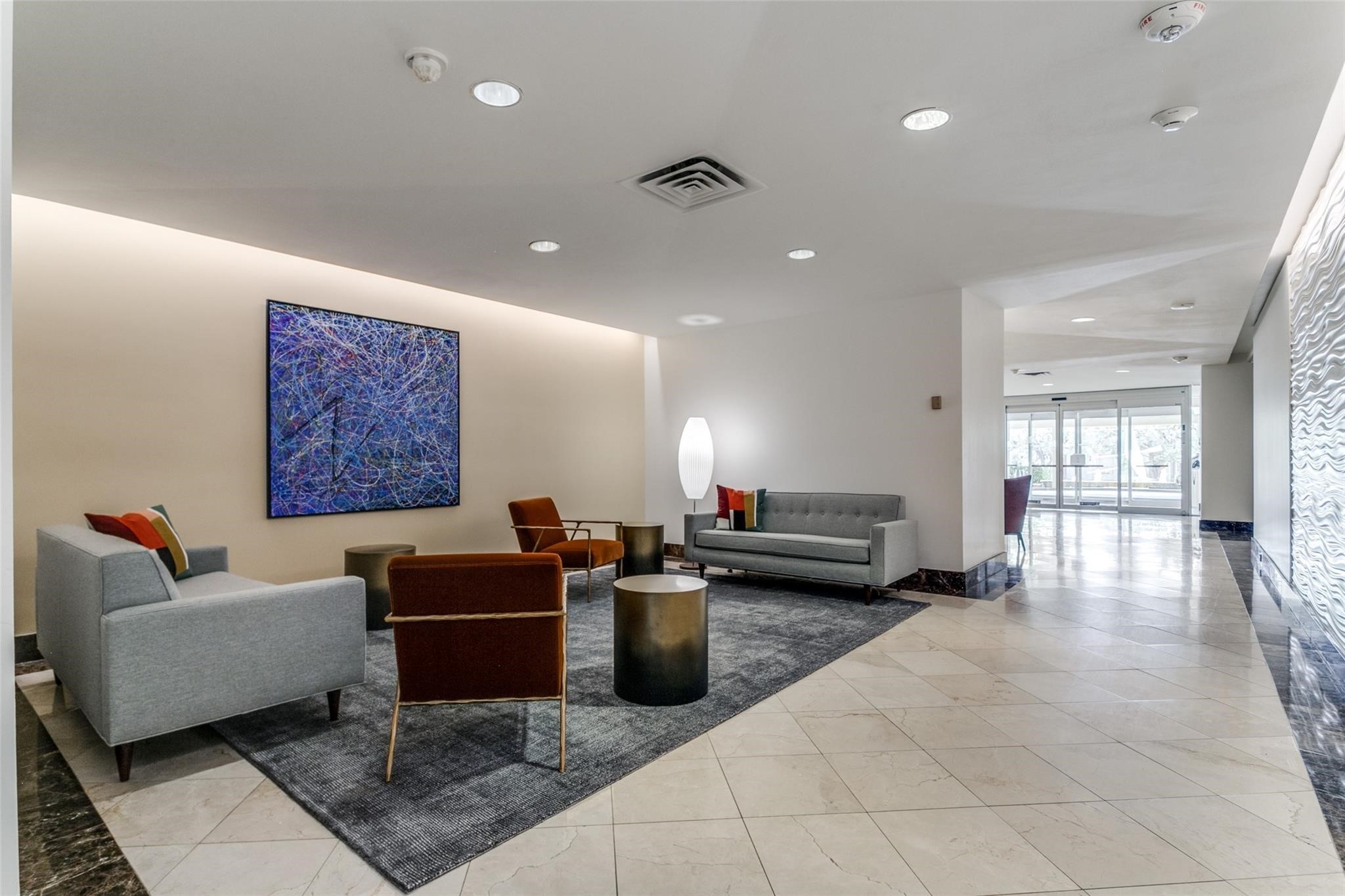 6211 W Northwest Highway 2401