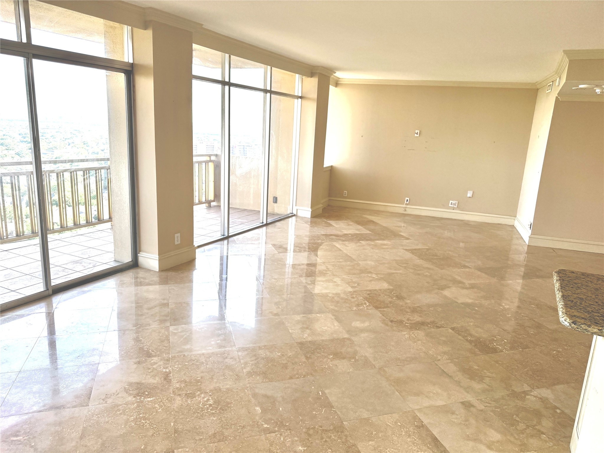 6211 W Northwest Highway 2401