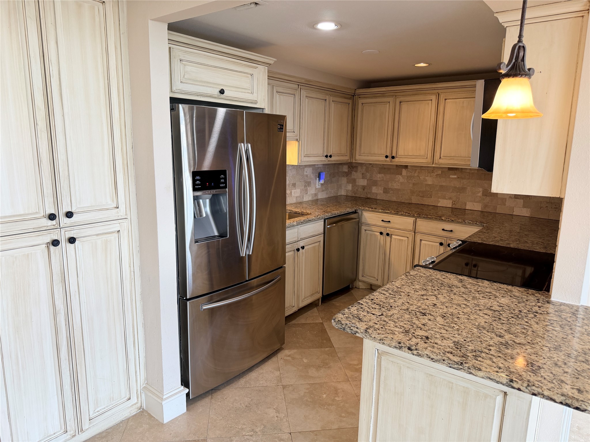 6211 W Northwest Highway 2401