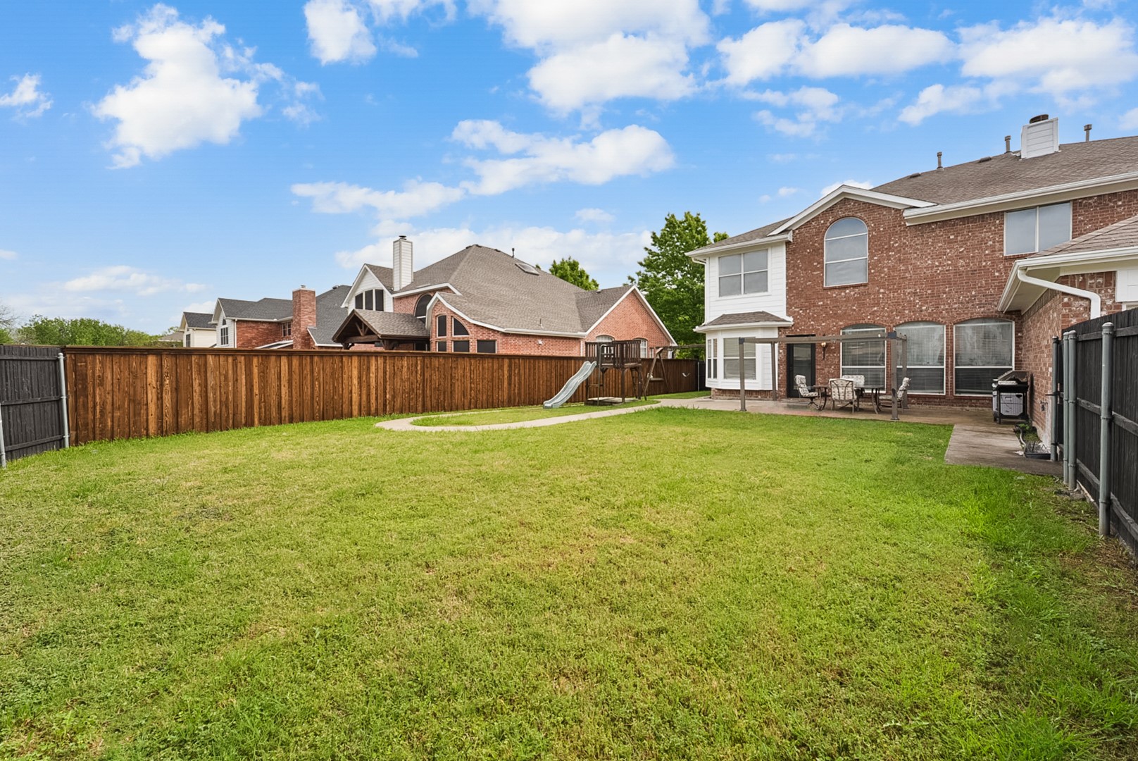 2613 Dove Creek Drive
