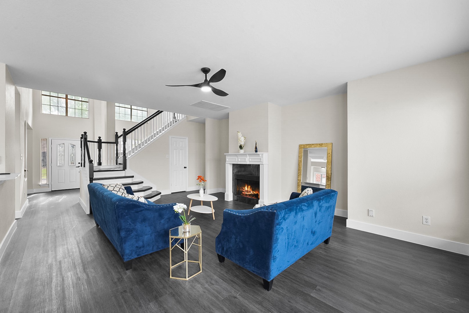 2613 Dove Creek Drive