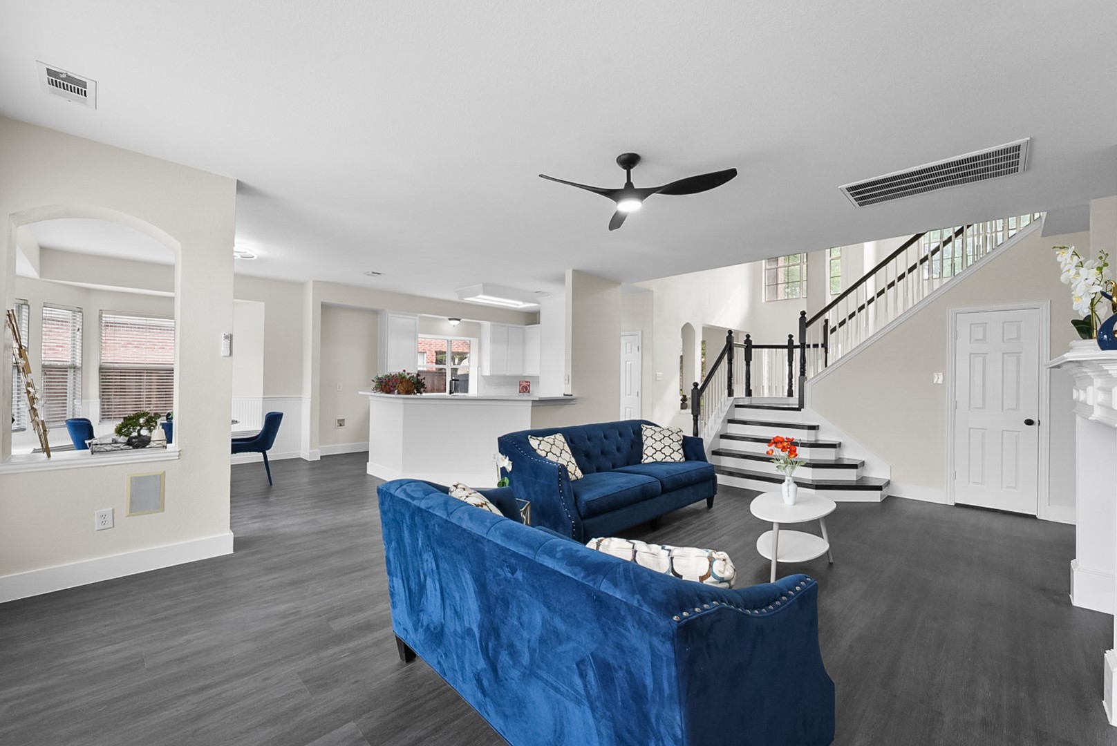 2613 Dove Creek Drive