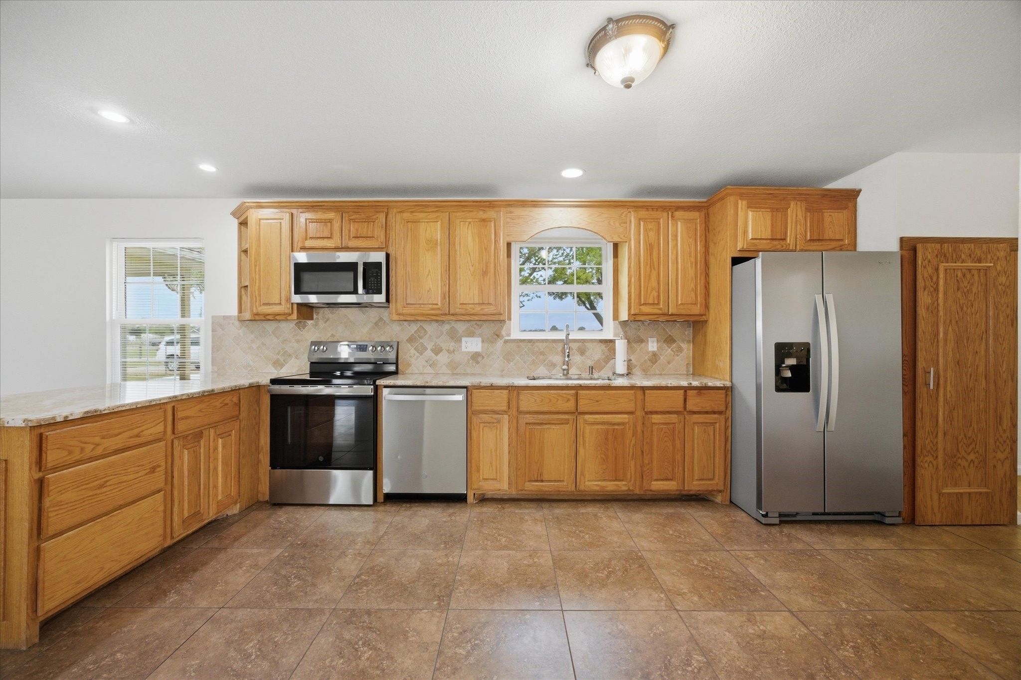 12384 County Road 800