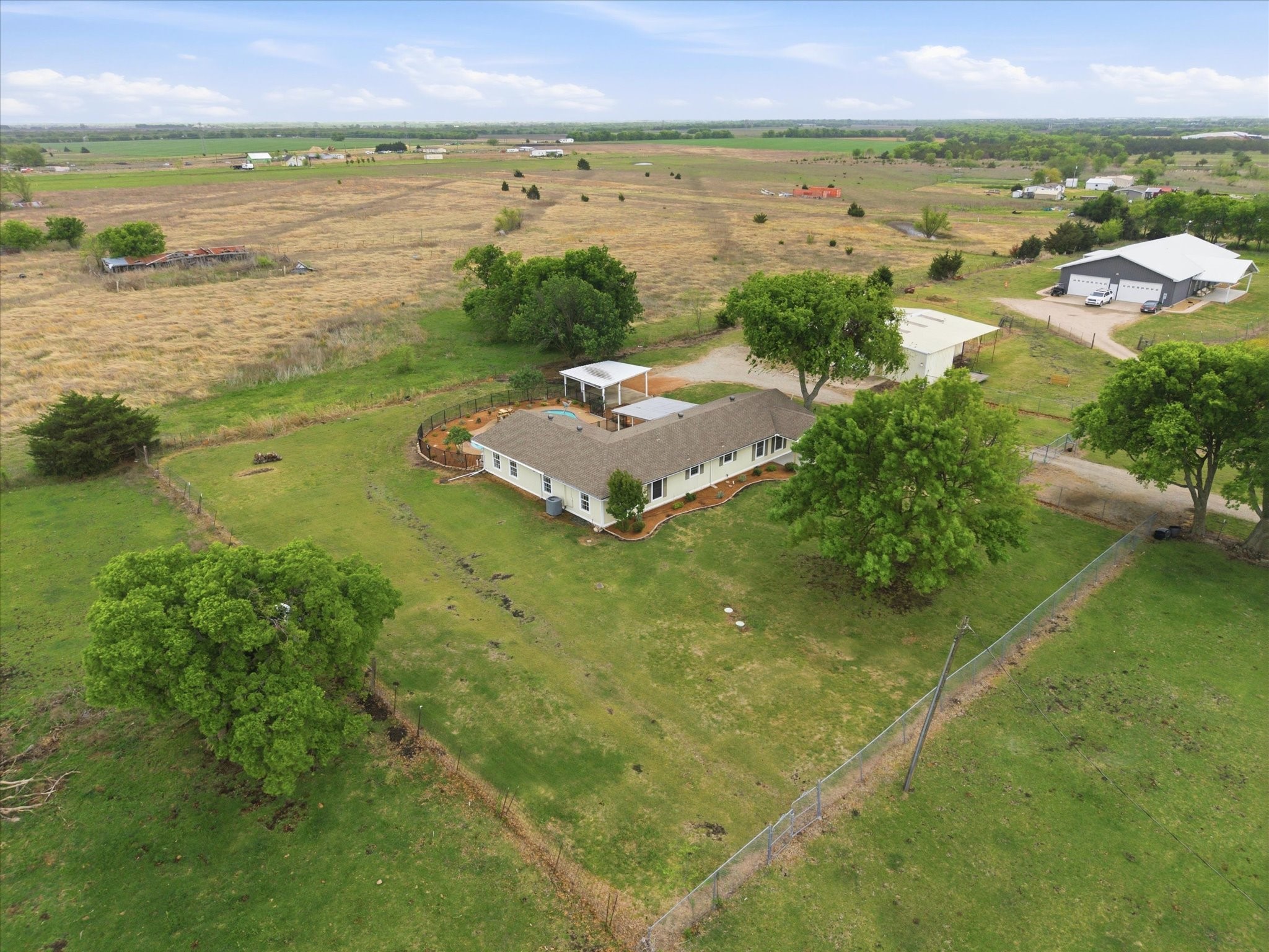 12384 County Road 800