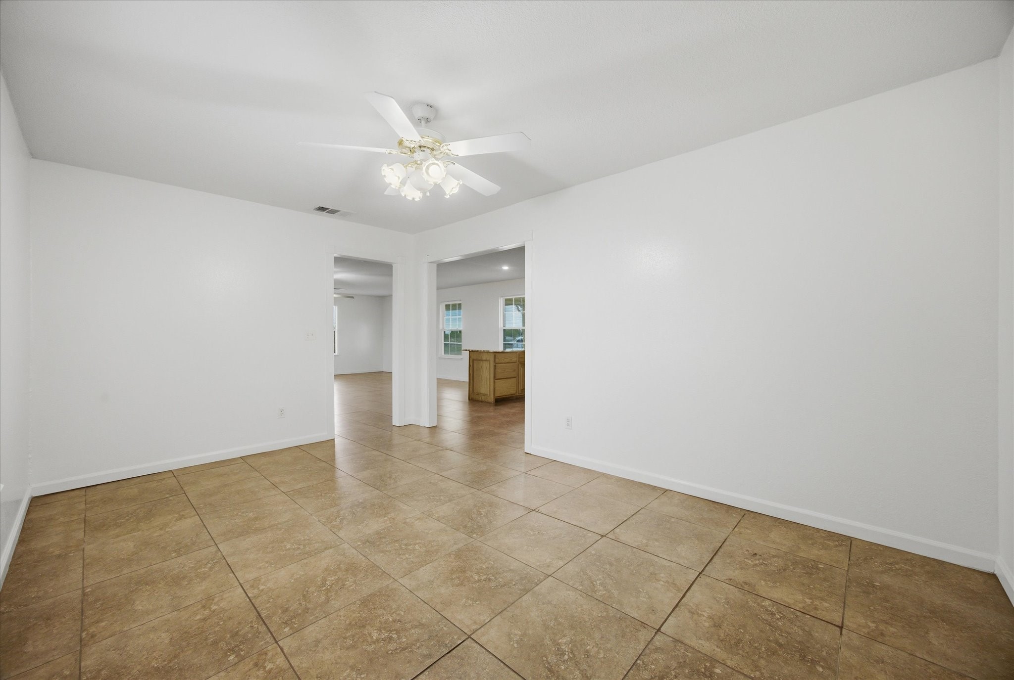 12384 County Road 800