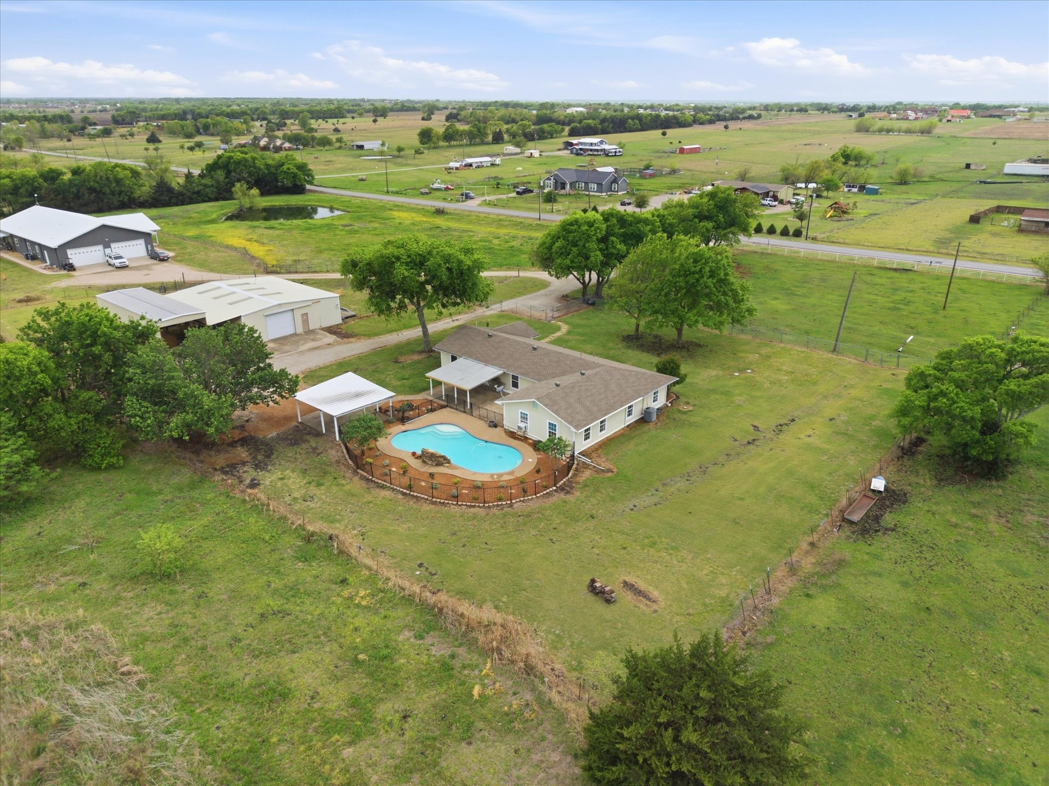 12384 County Road 800