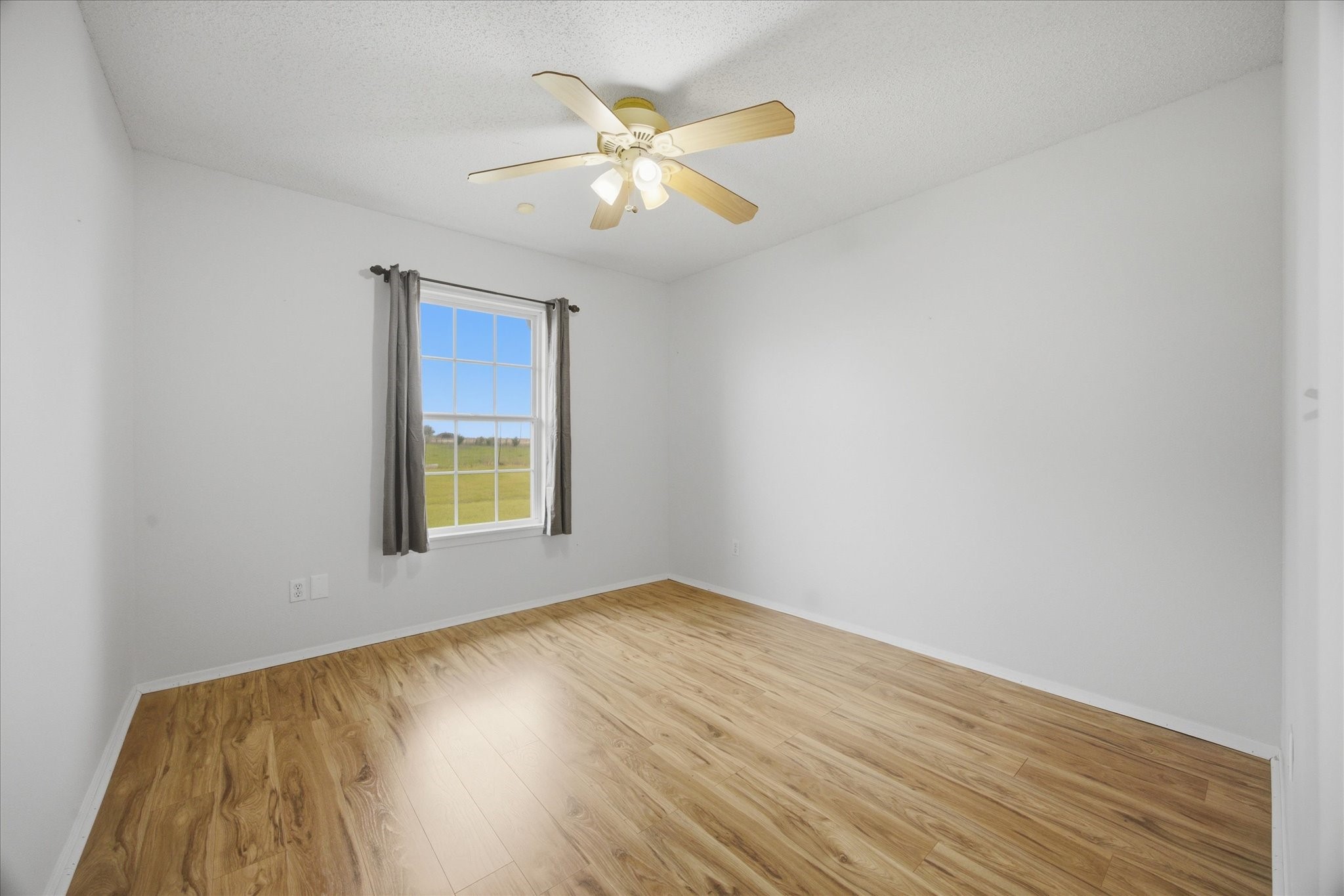 12384 County Road 800