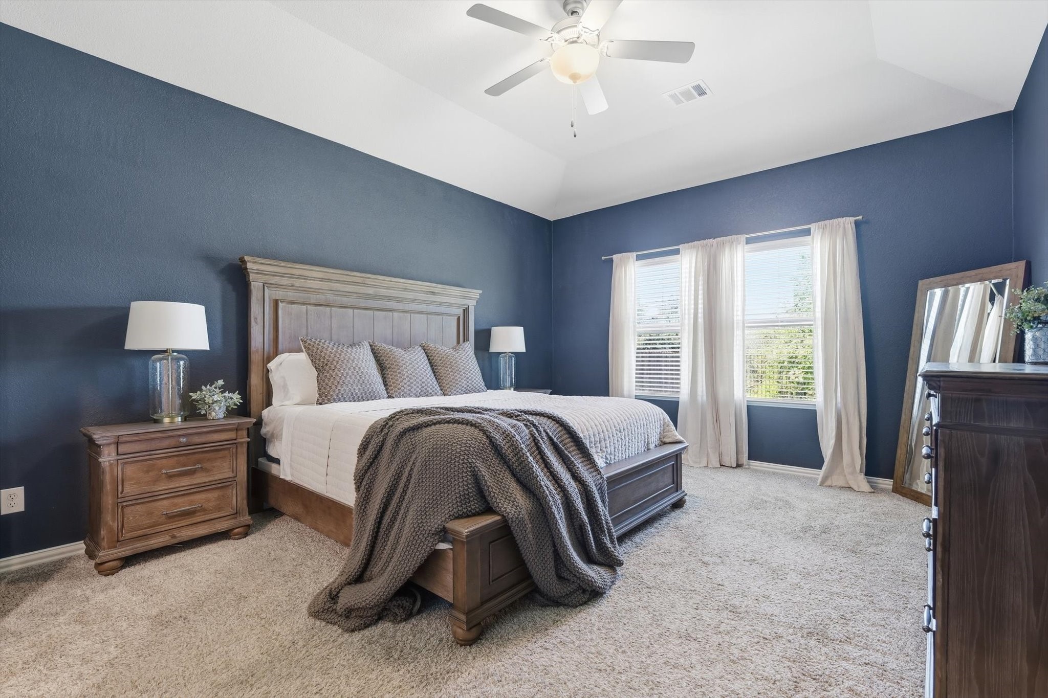 221 Stonehollow Way