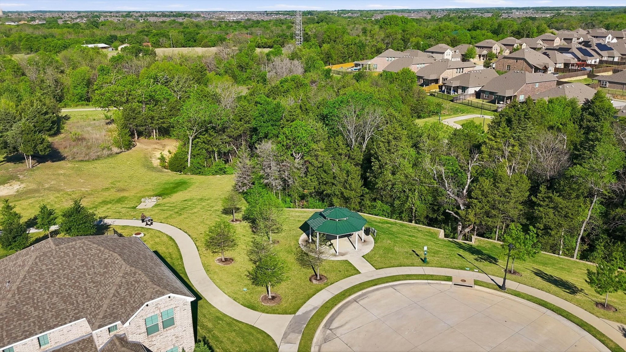221 Stonehollow Way