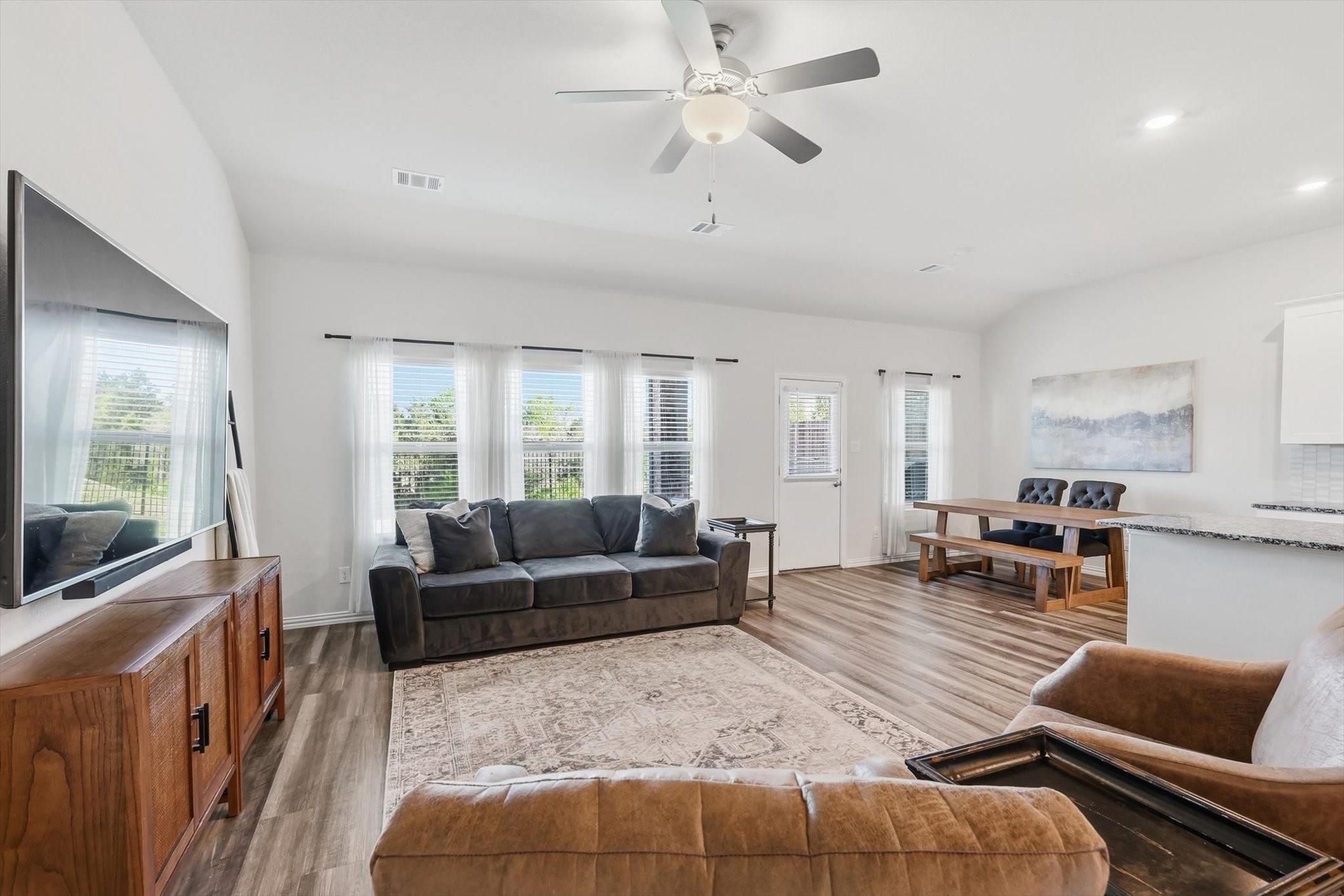221 Stonehollow Way