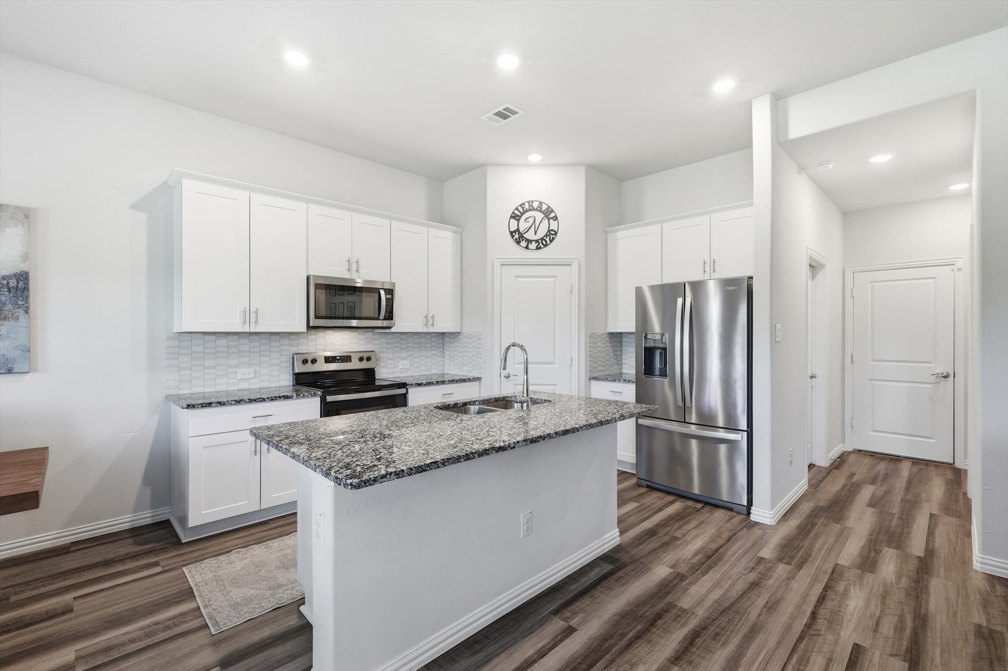 221 Stonehollow Way
