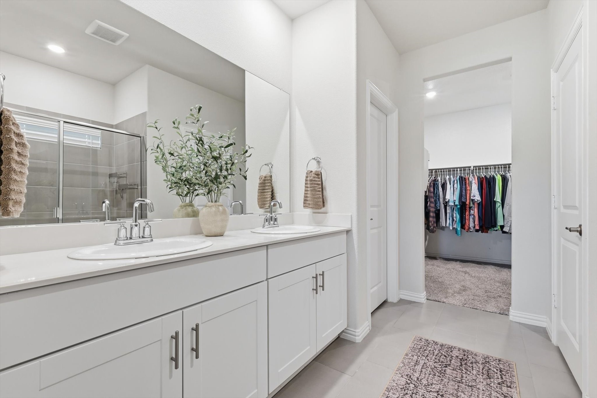 221 Stonehollow Way