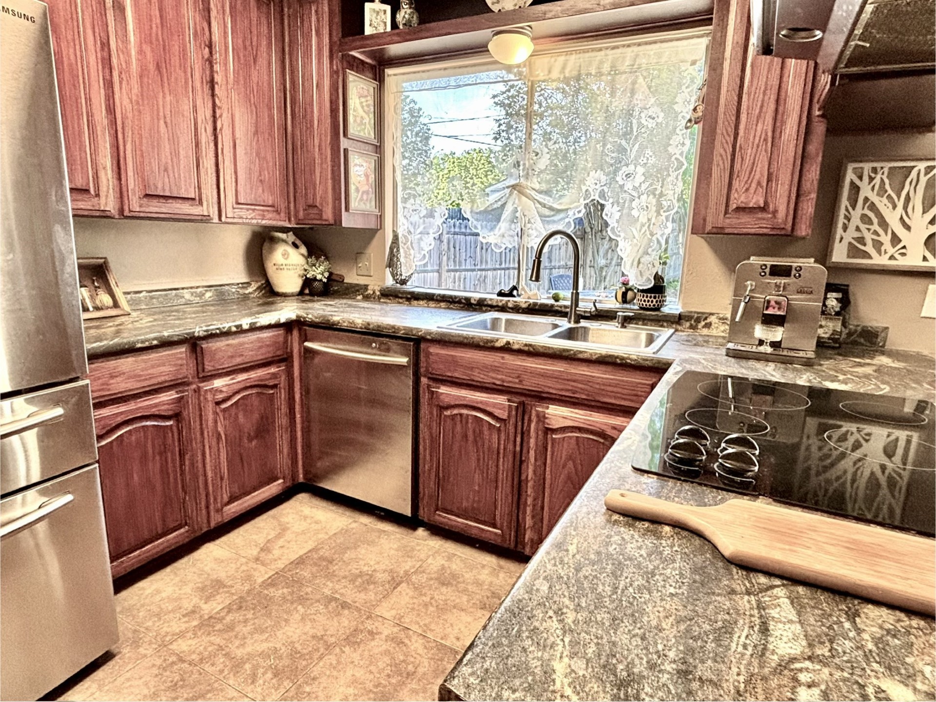 1605 Winchester Way