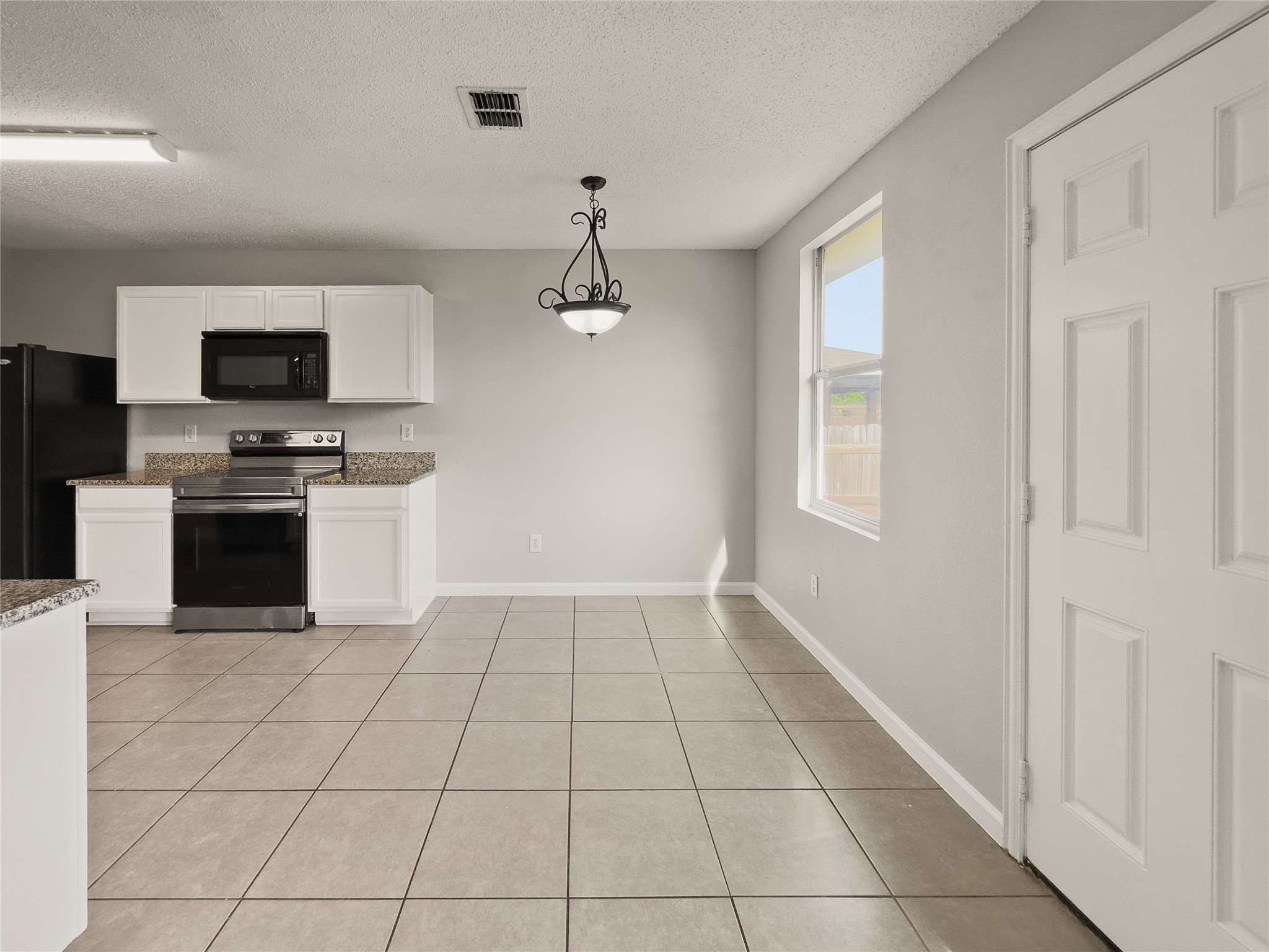 2043 Plains Court