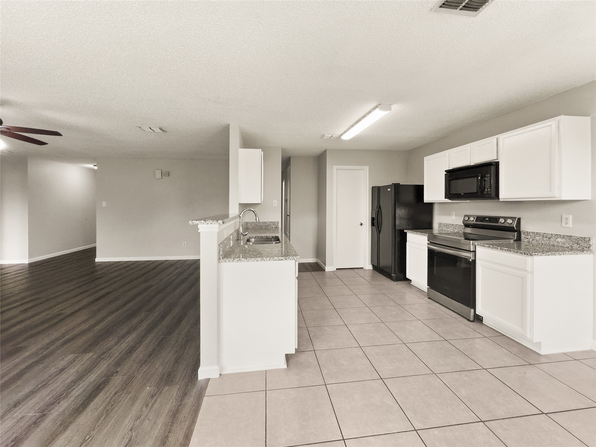 2043 Plains Court