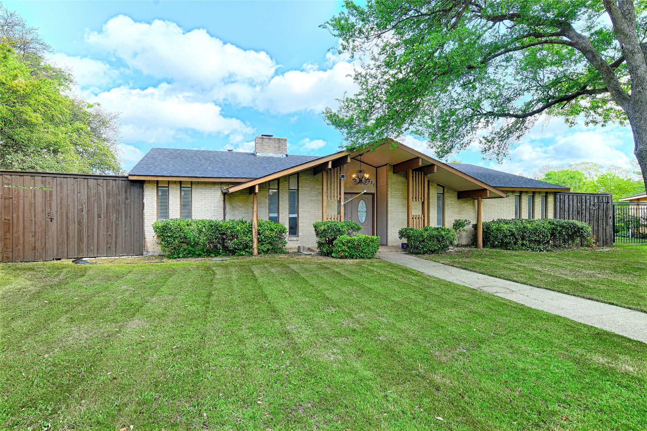 3731 Truesdell Place