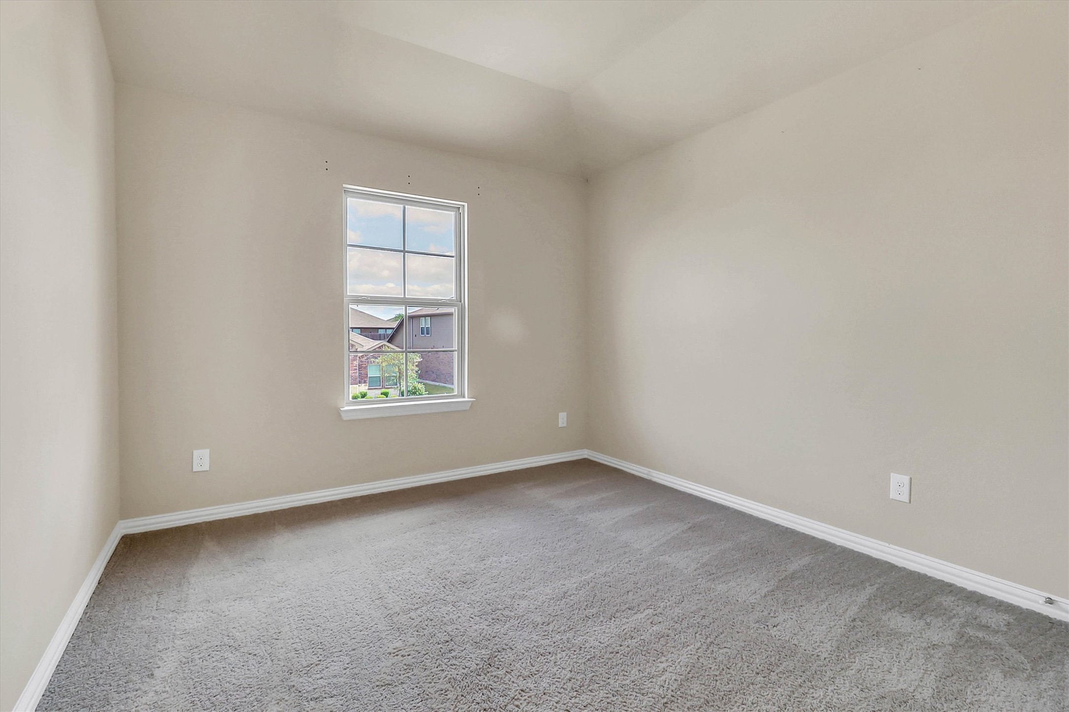 2215 Starling Street