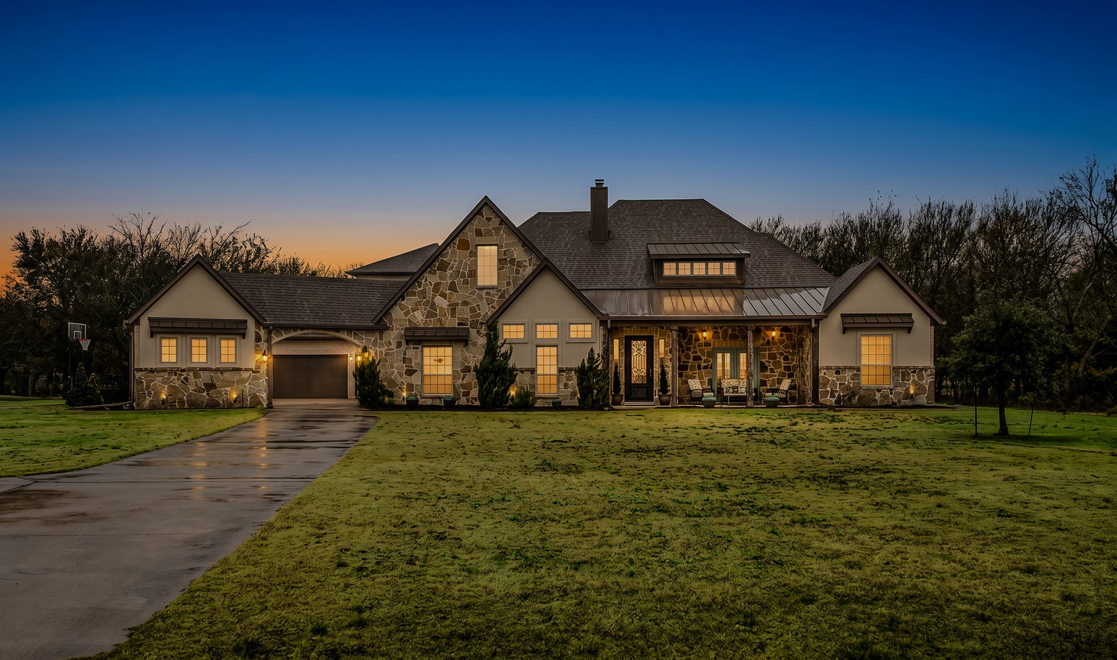 232 Branding Iron Court